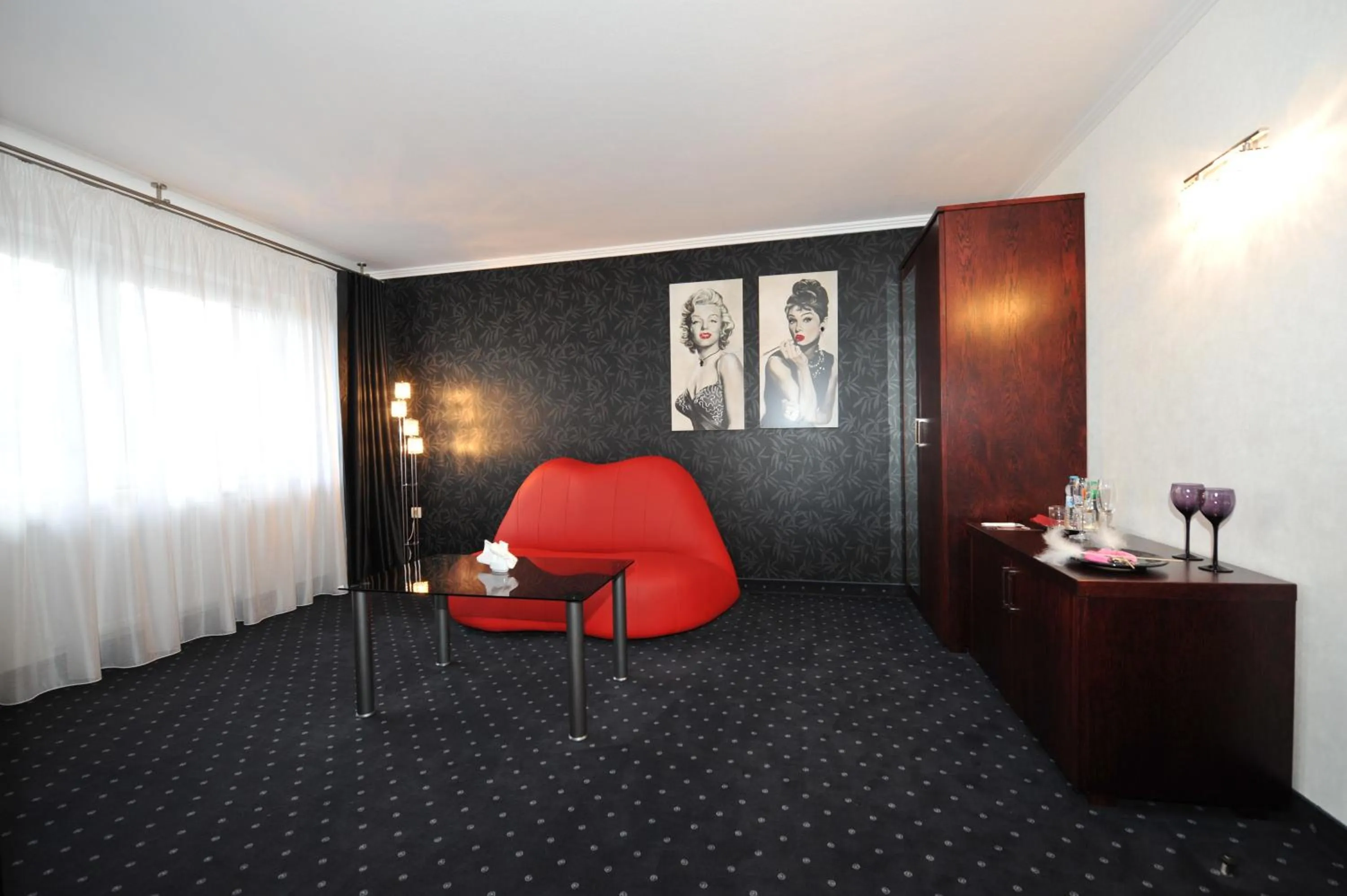 Photo of the whole room in Hotel Linder