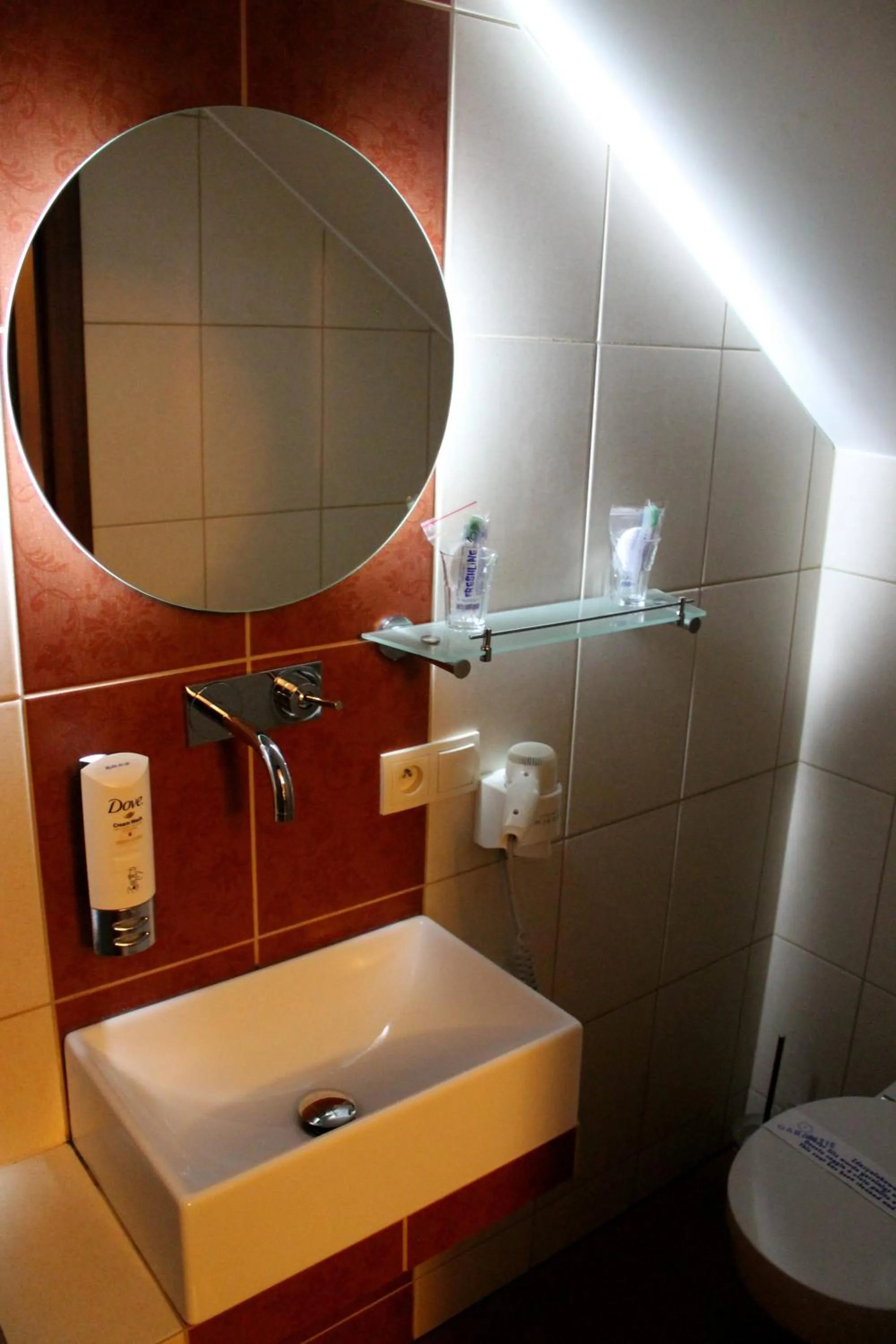 Bathroom in Hotel Linder