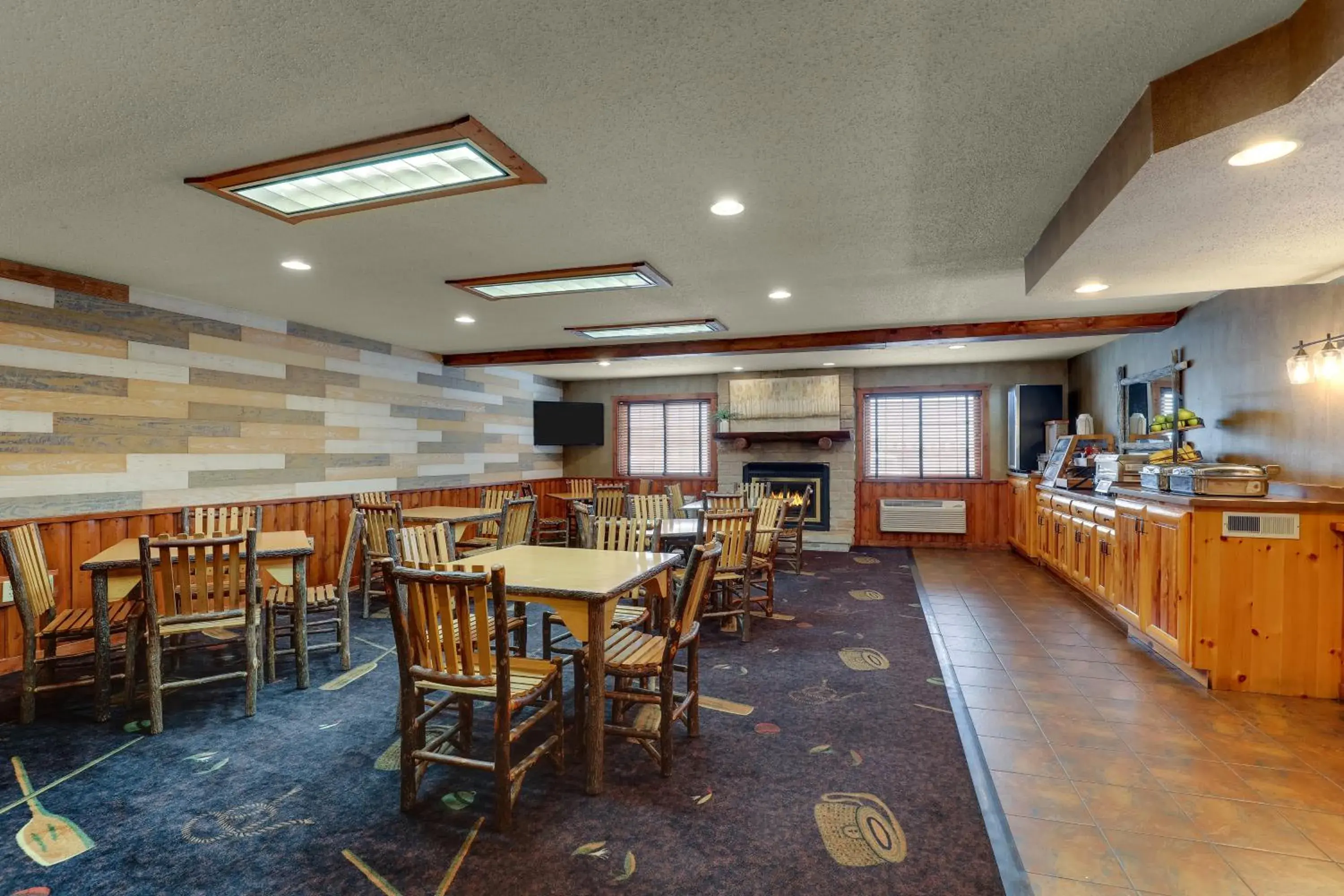 Breakfast in Stoney Creek Inn Quincy Breakfast in Stoney Creek Inn Quincy