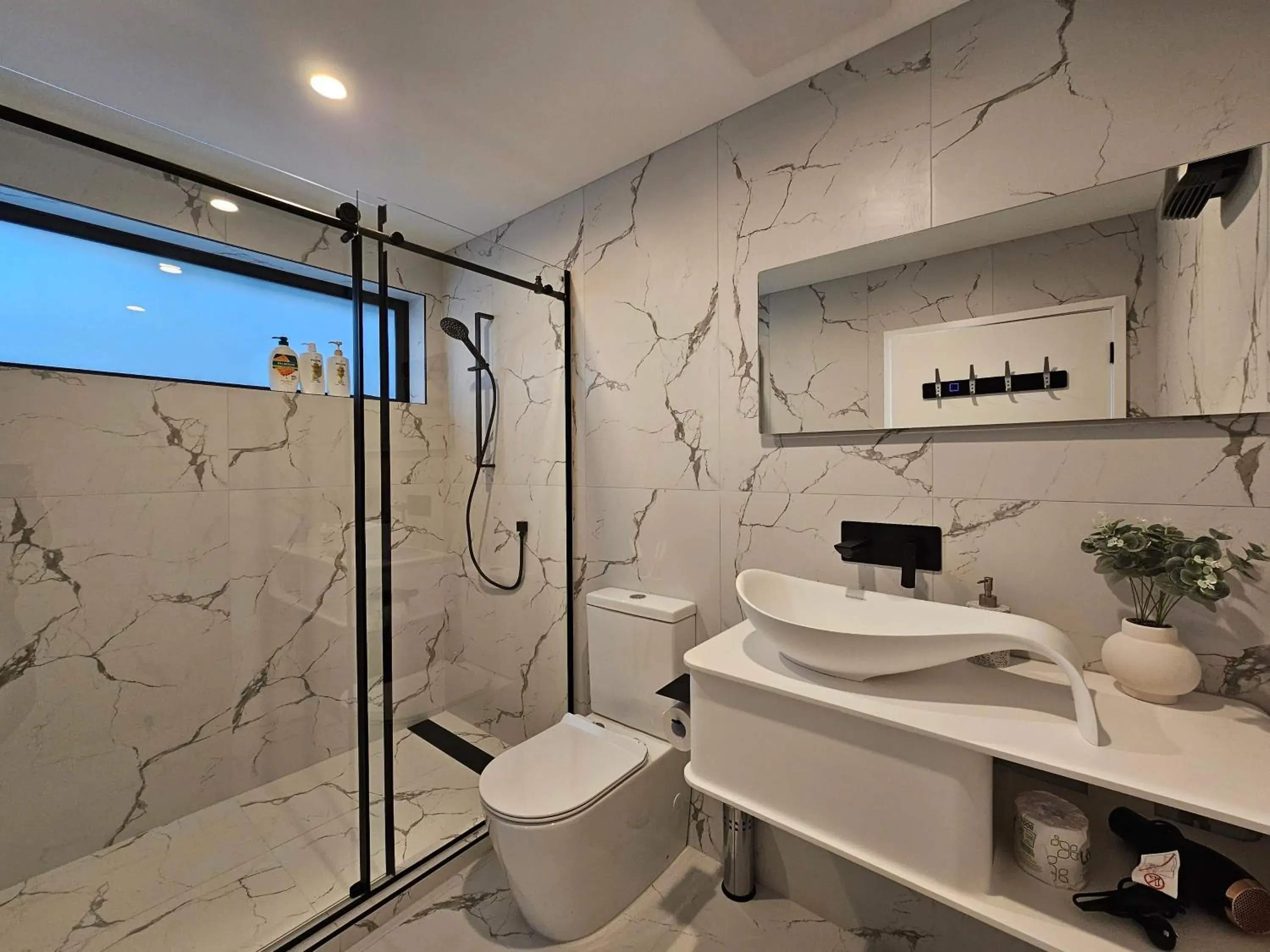 Bathroom in Elia's House Bathroom in Elia's House