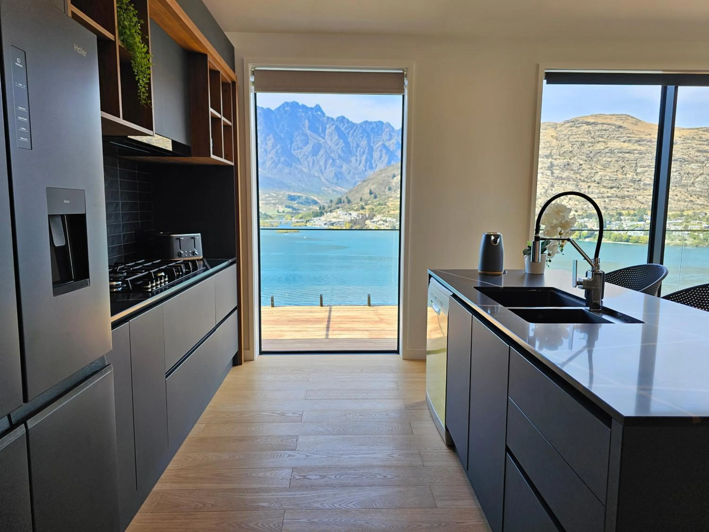 Kitchen or kitchenette in Elia's House