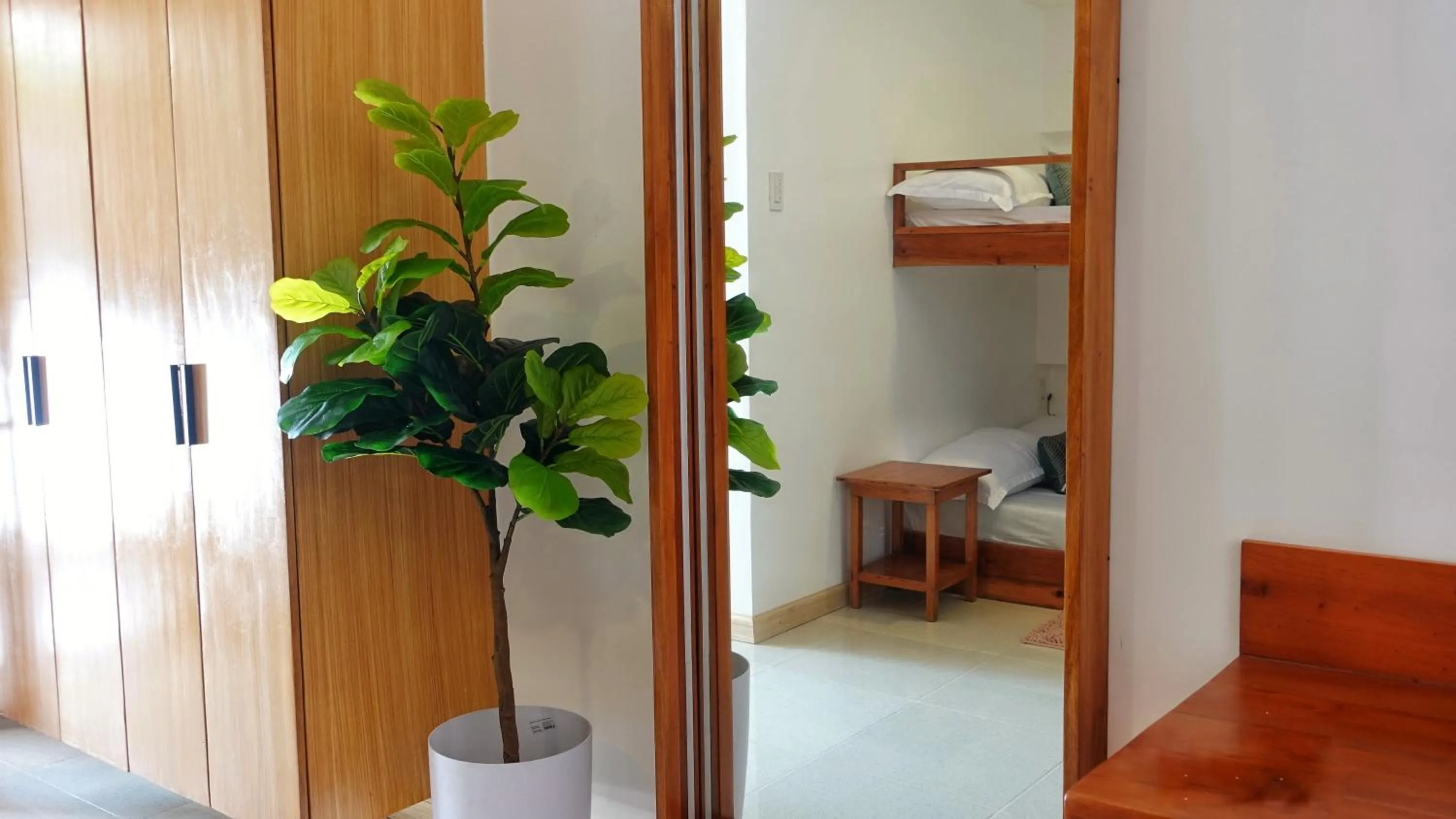 Bed in Senare Boracay Hotel