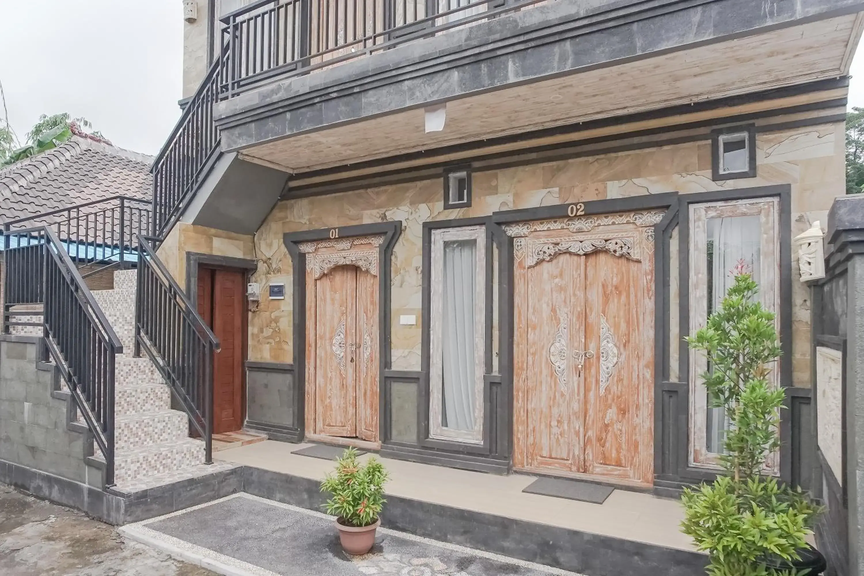 Property building in Giri Krisna Guest House Property building in Giri Krisna Guest House