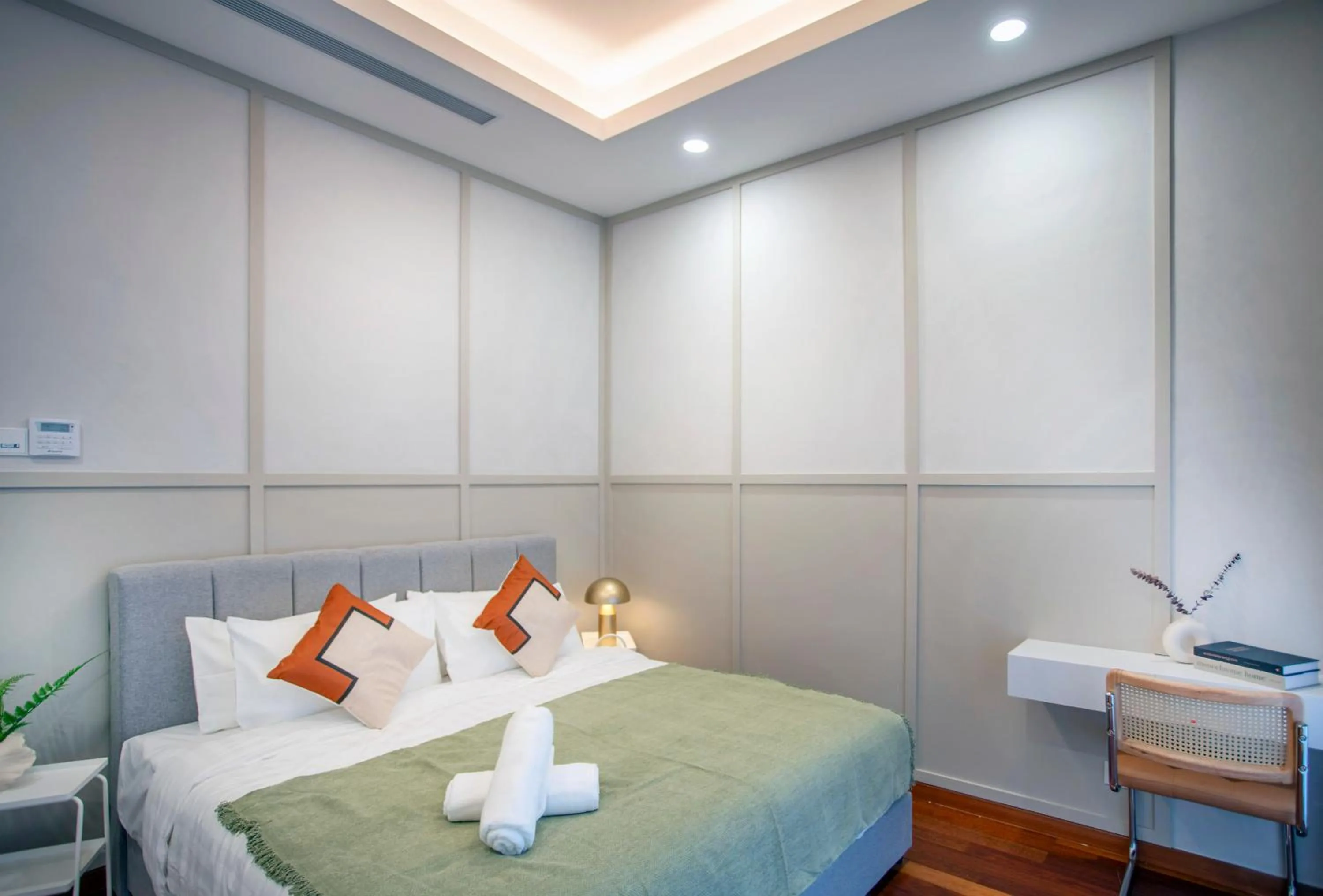 Bed in Royce Residence KLCC by Cobnb