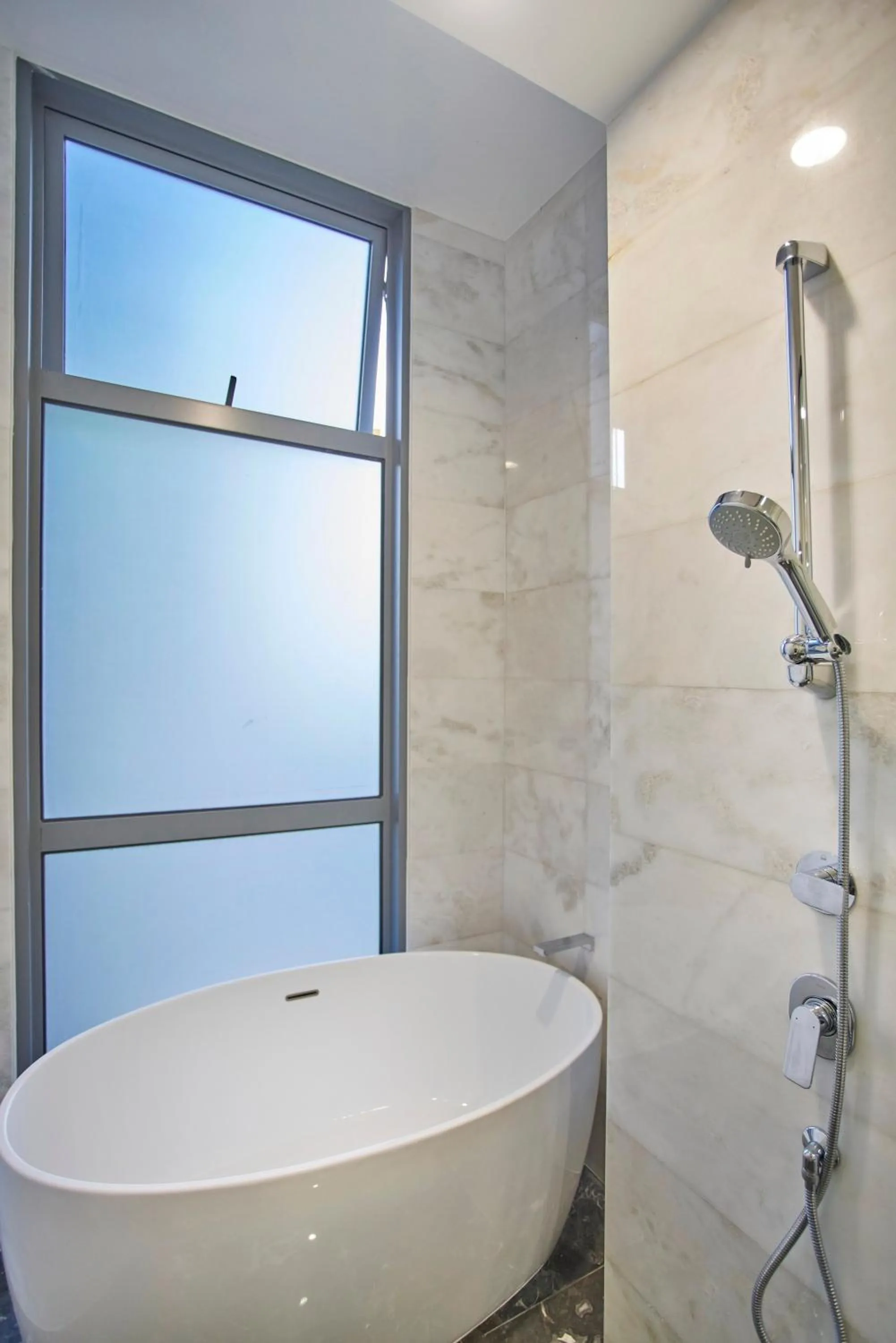 Shower in Royce Residence KLCC by Cobnb