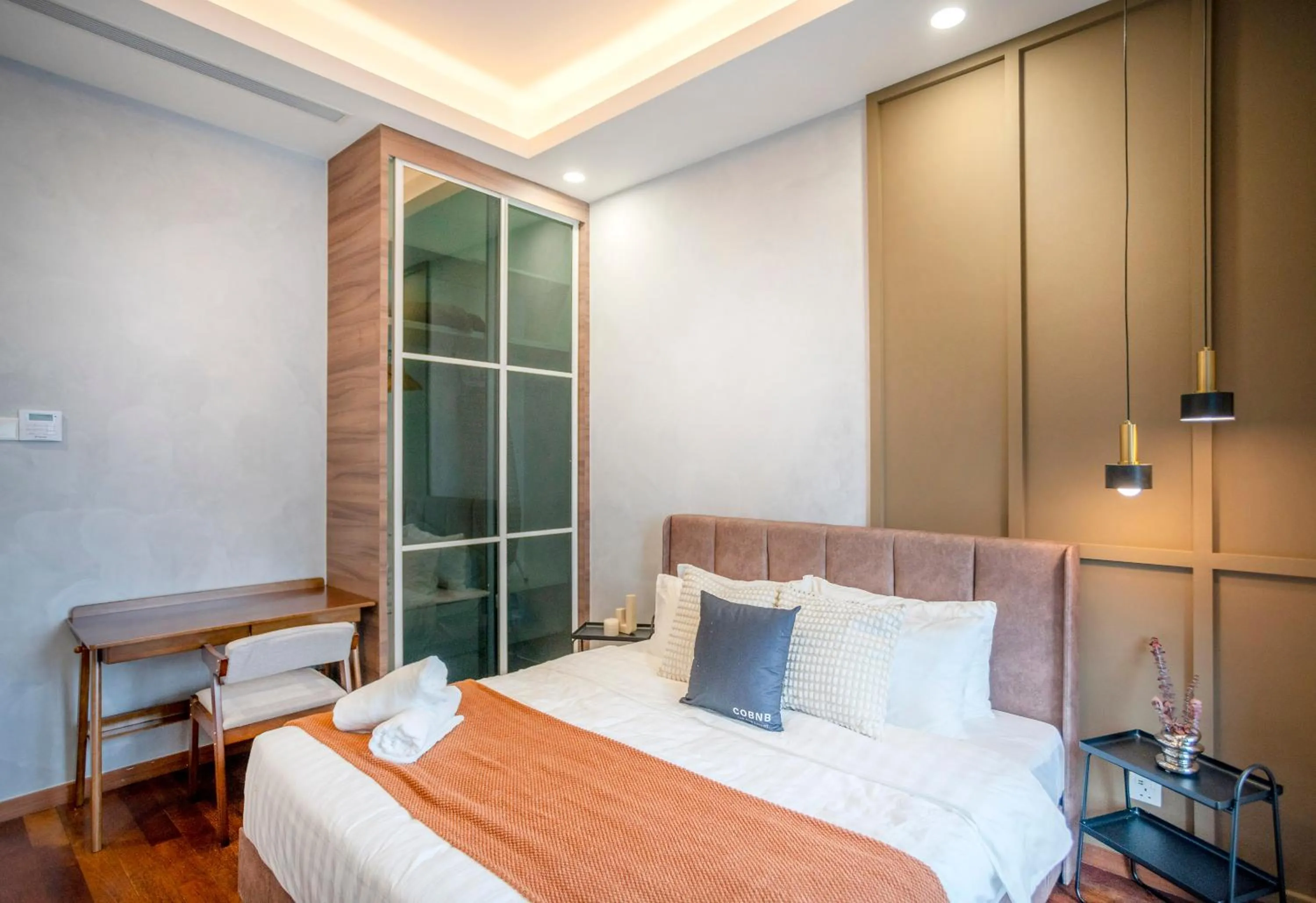 Bed in Royce Residence KLCC by Cobnb