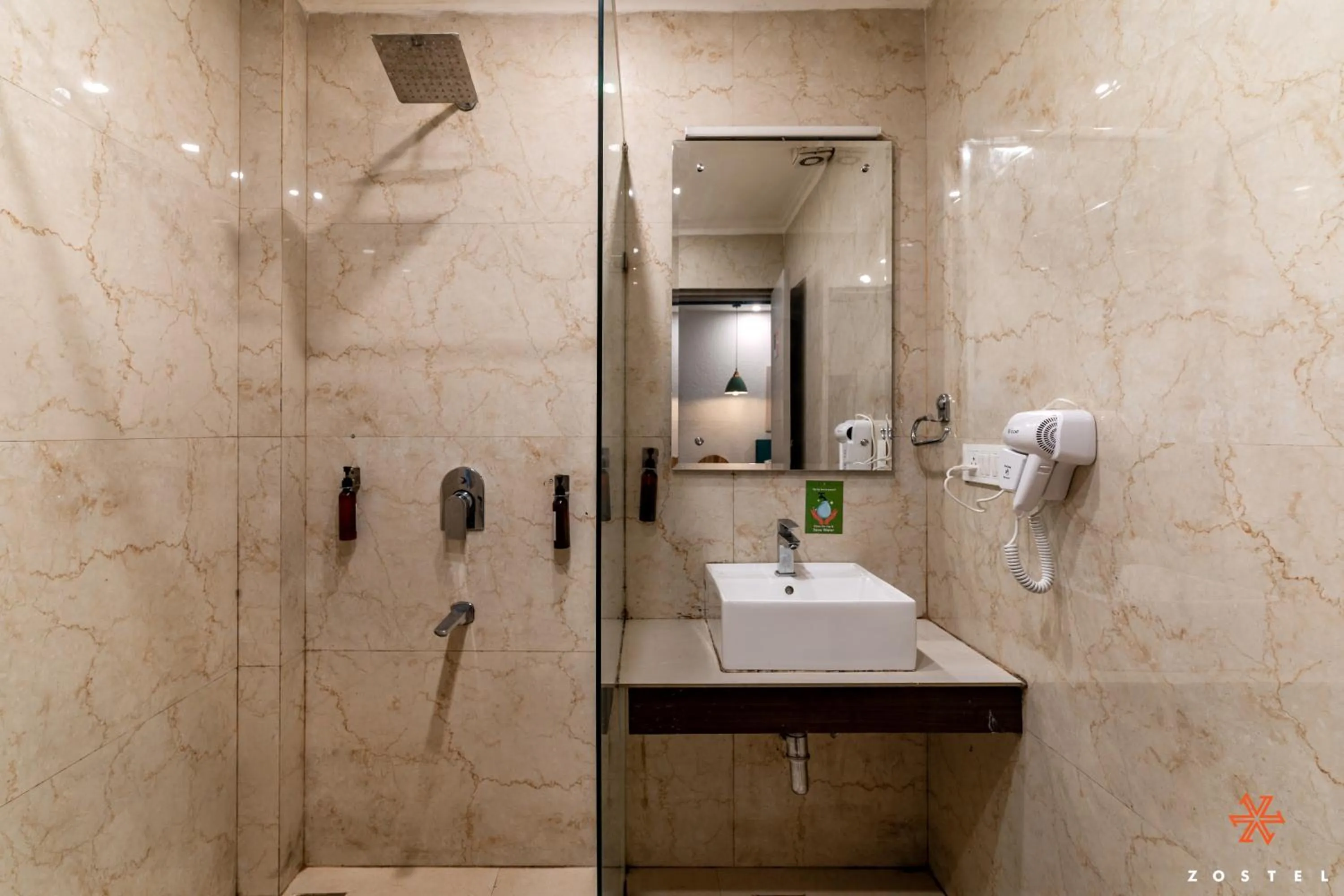 Shower in Zostel Mussoorie (Mall Road)