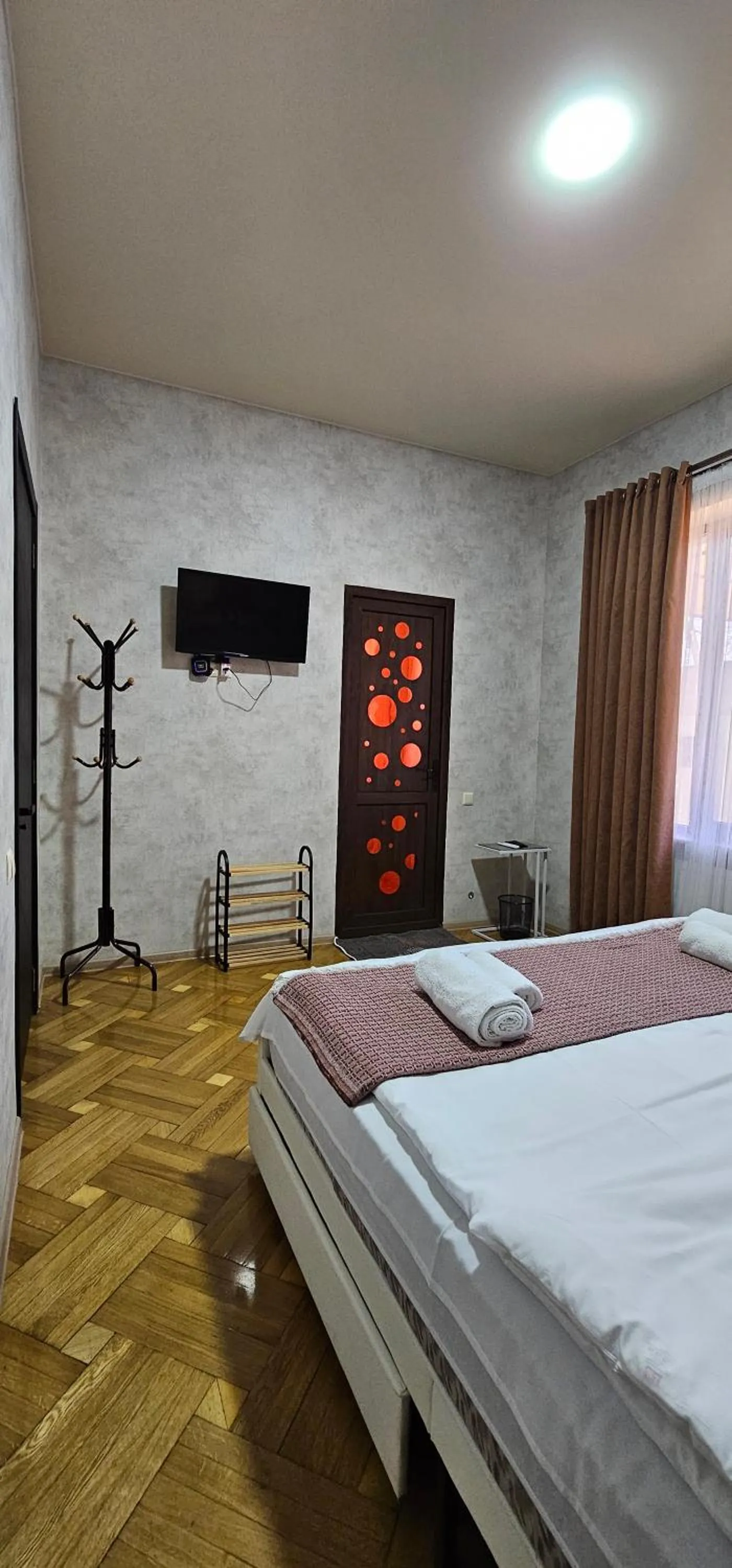 Communal lounge/ TV room, Bed in Memory basket