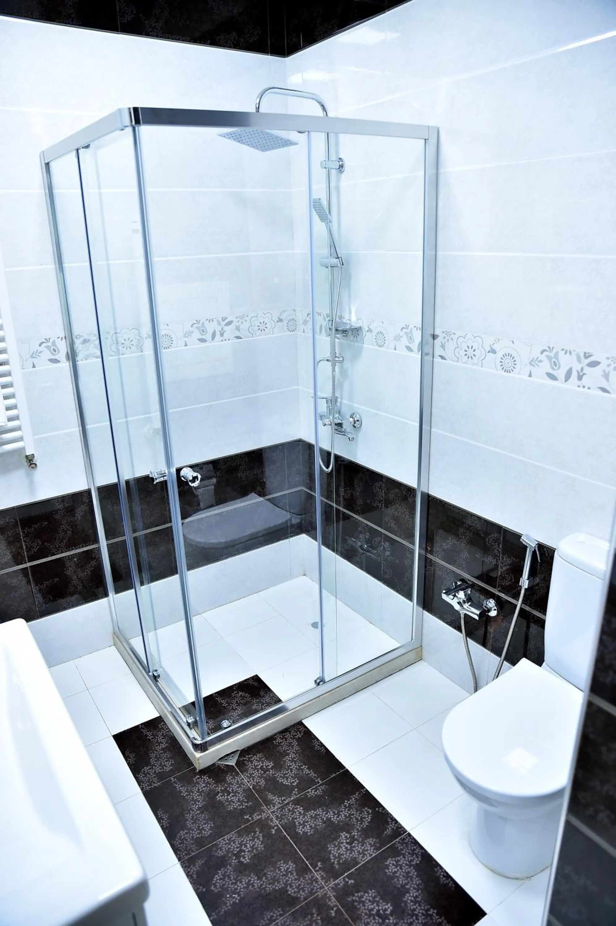 Bathroom in Karat Inn Boutique Hotel