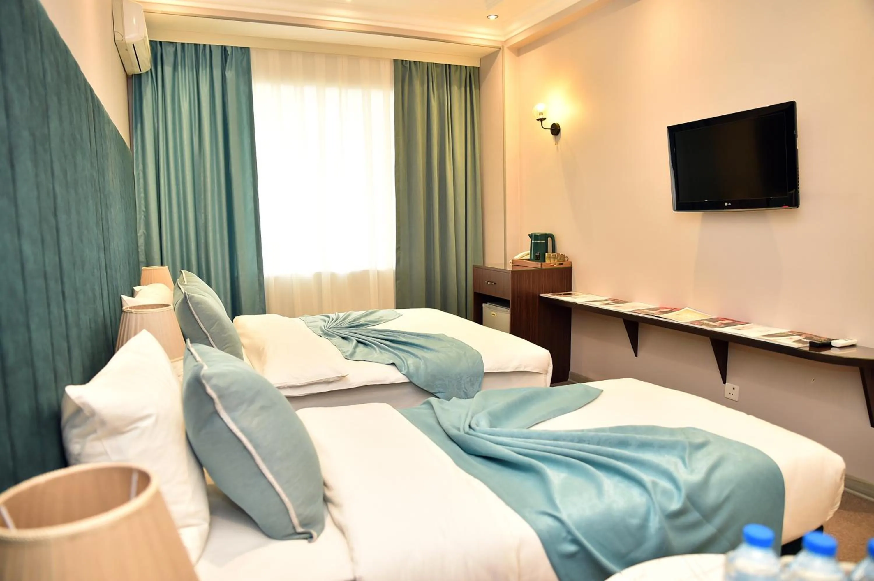 Massage in Karat Inn Boutique Hotel