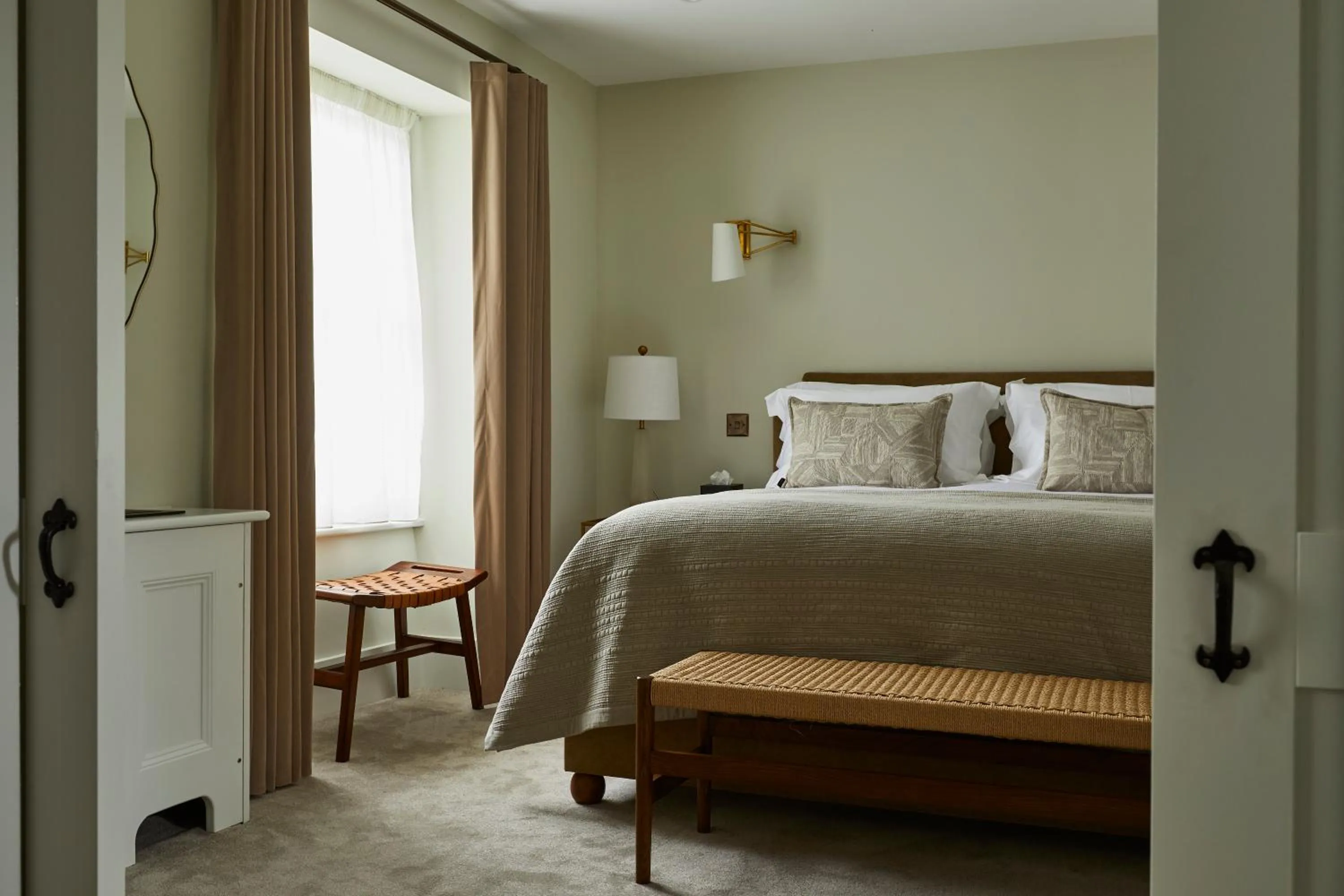 Bed in The Feathers Hotel