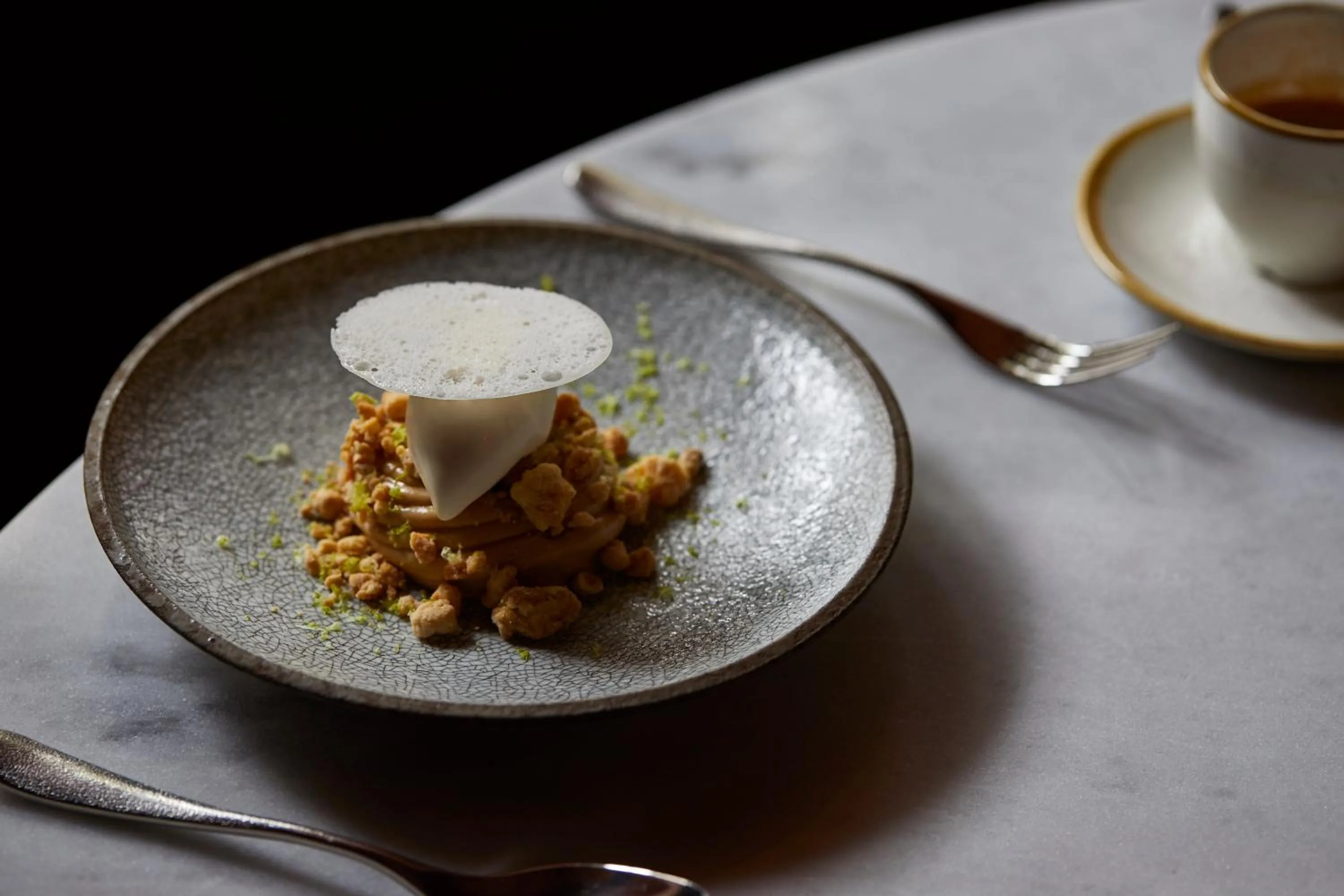 Restaurant/places to eat in The Feathers Hotel