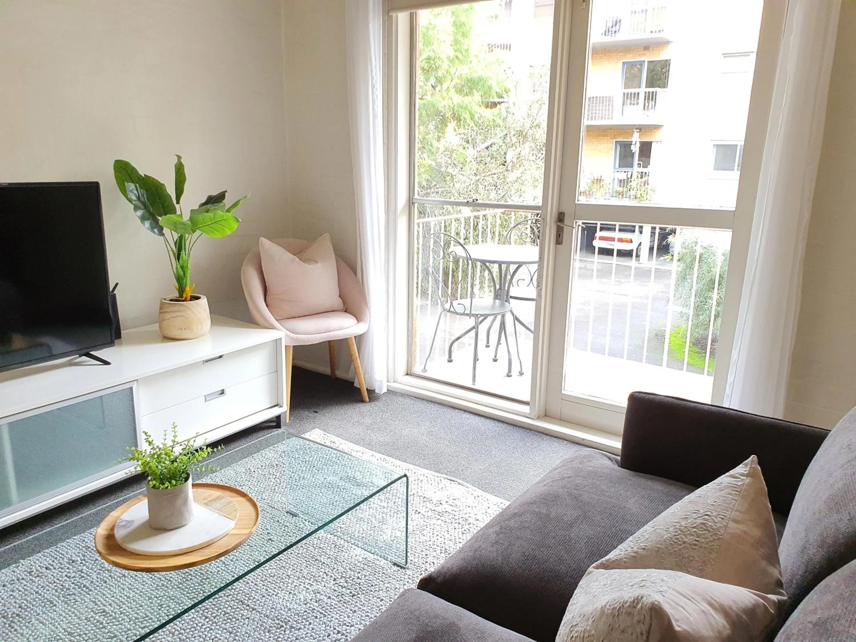North Melbourne Retreat