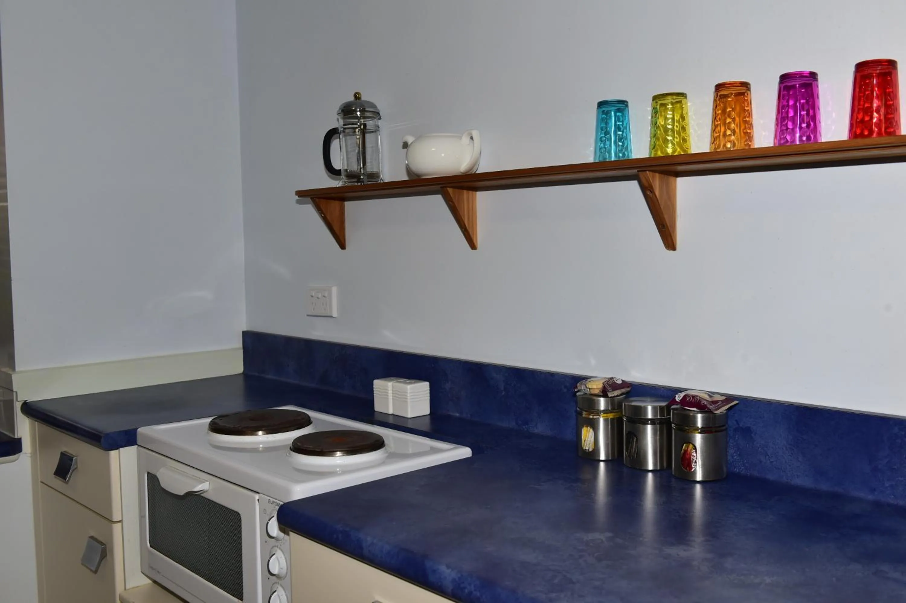 Kitchen or kitchenette in Apartments At Glen Isla