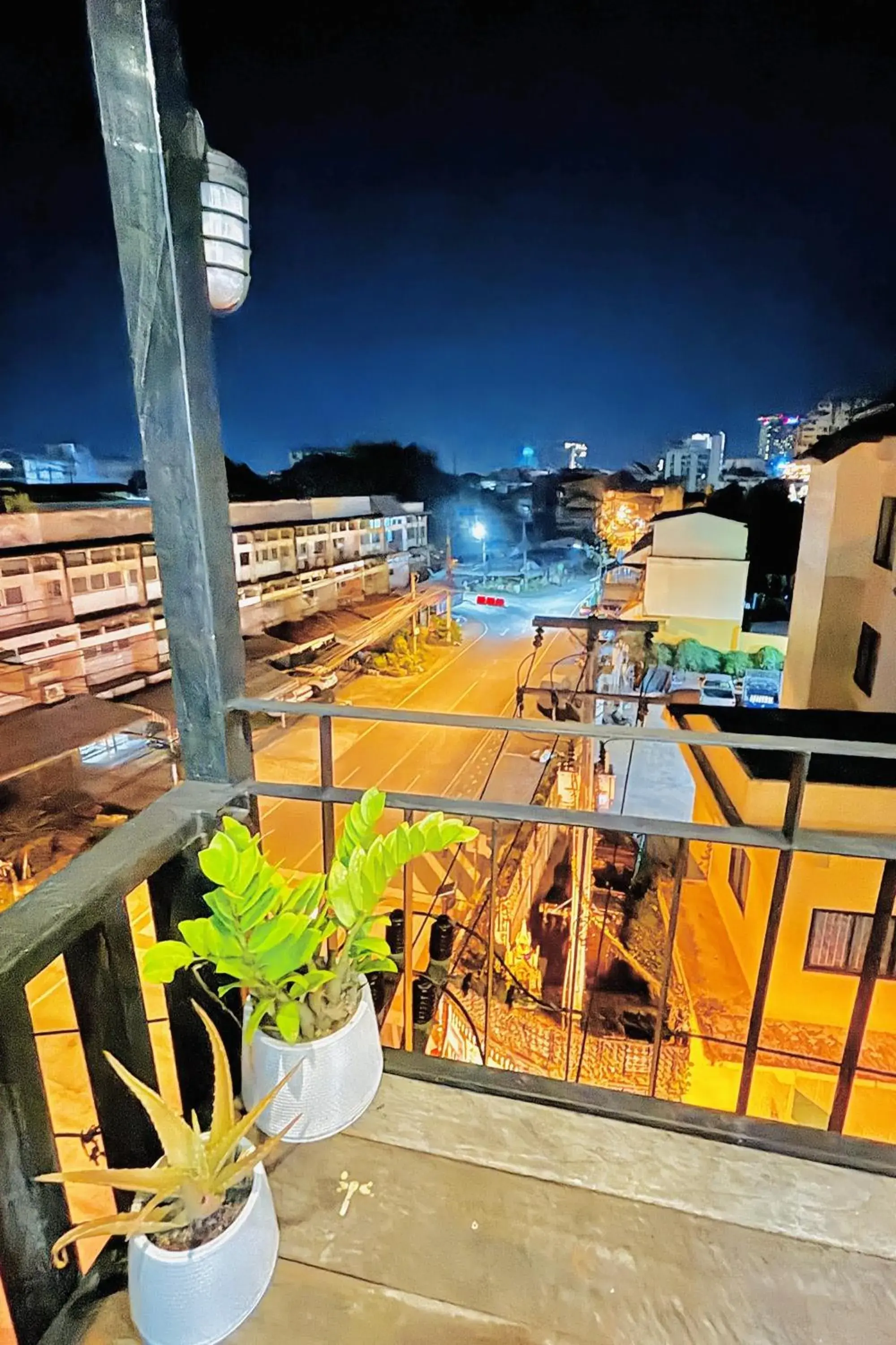 Property building in The Yak Cozy Chiang Mai Property building in The Yak Cozy Chiang Mai