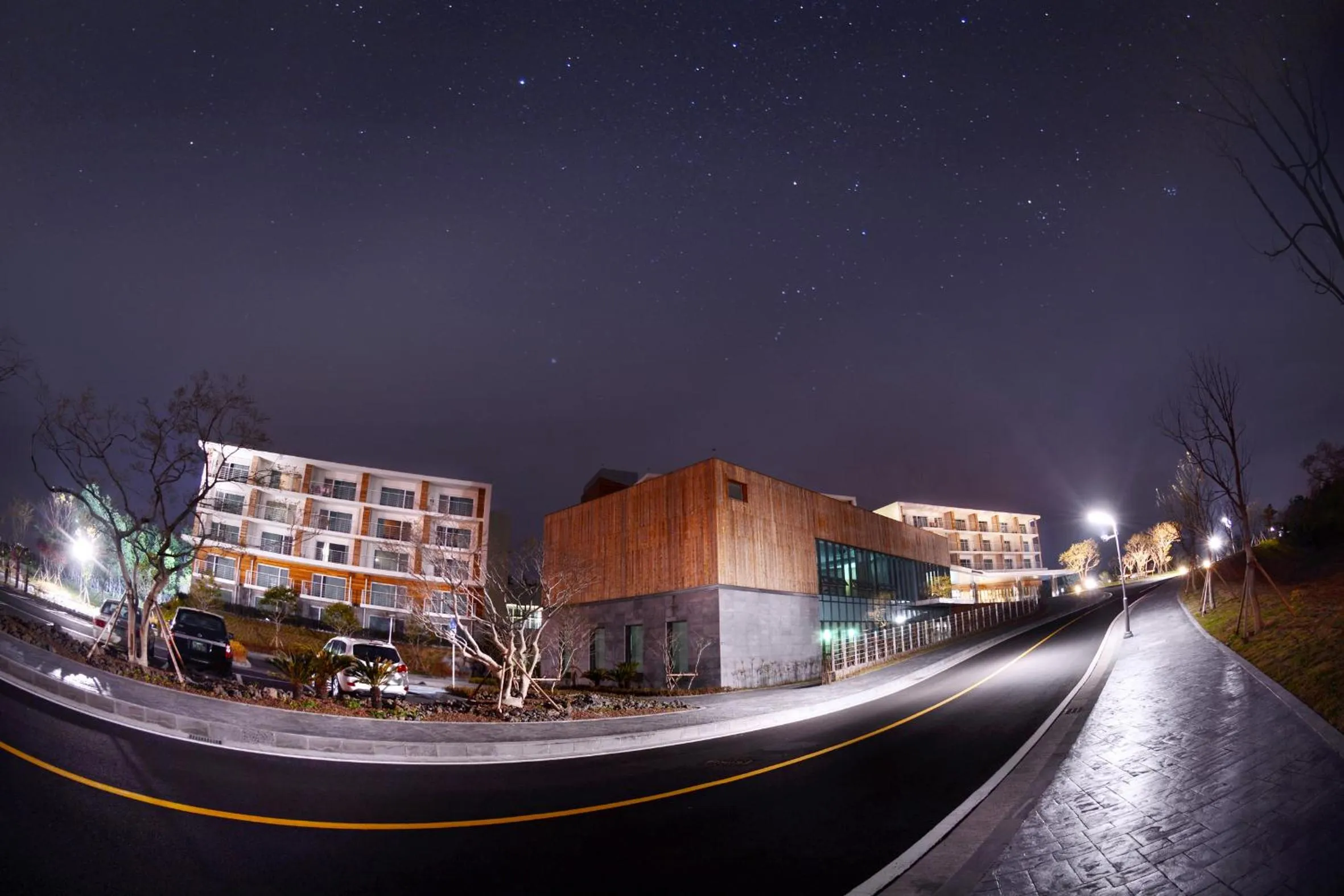 Property building in Jeju Aerospace Hotel