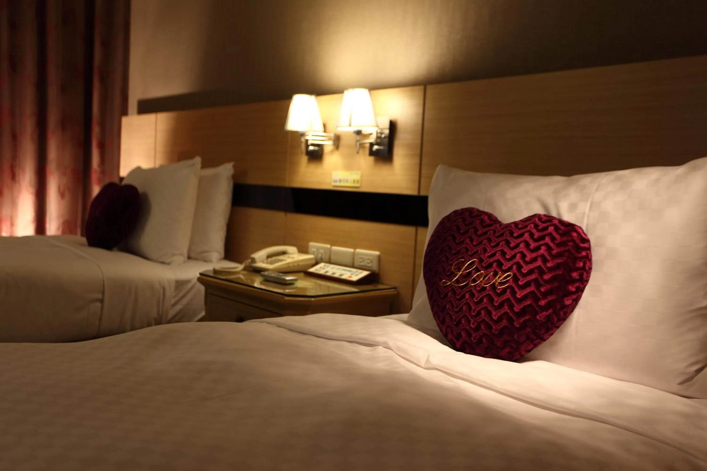 Bed in Chia Shih Pao Hotel