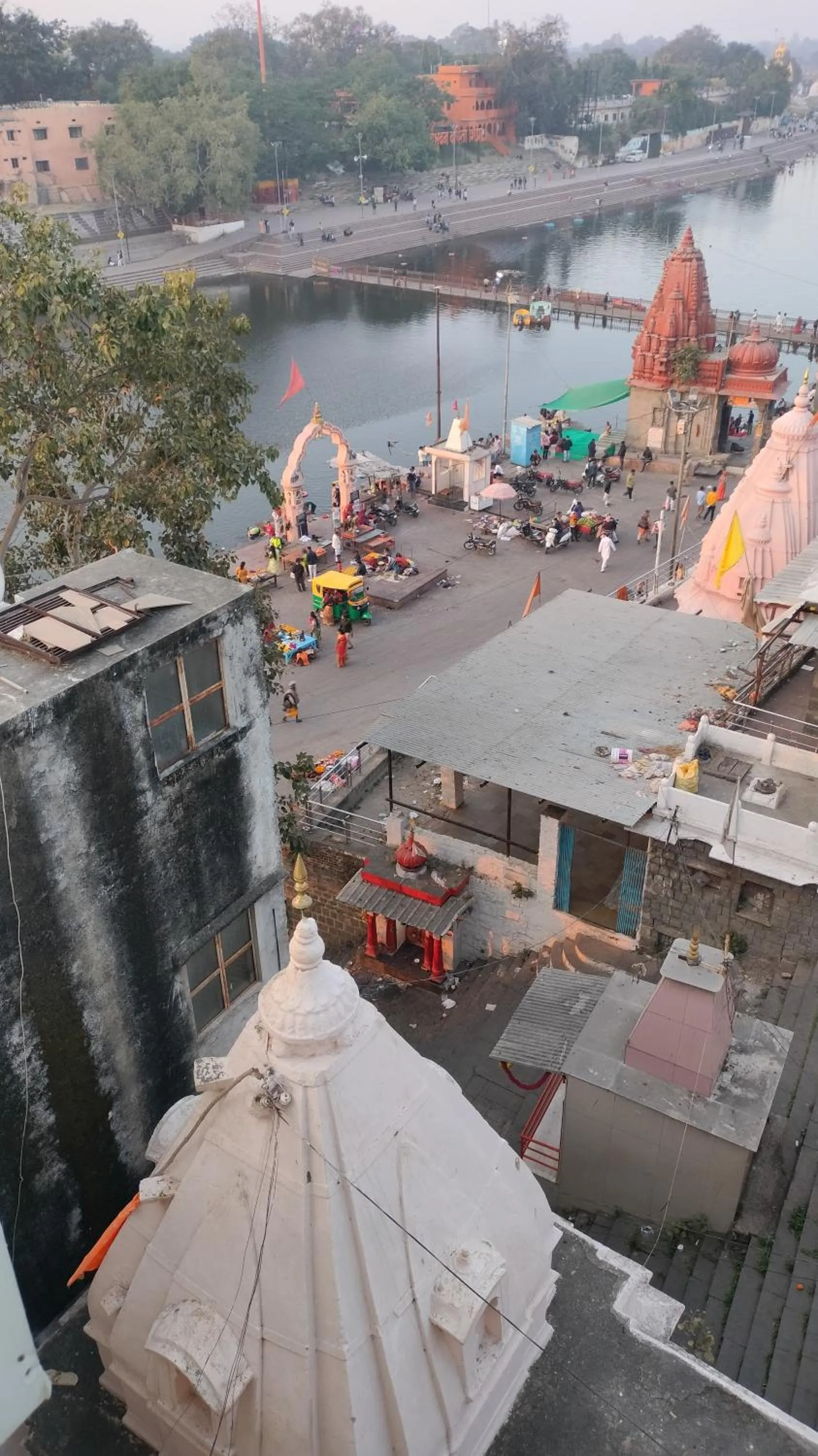 Kailash kuti Guest House