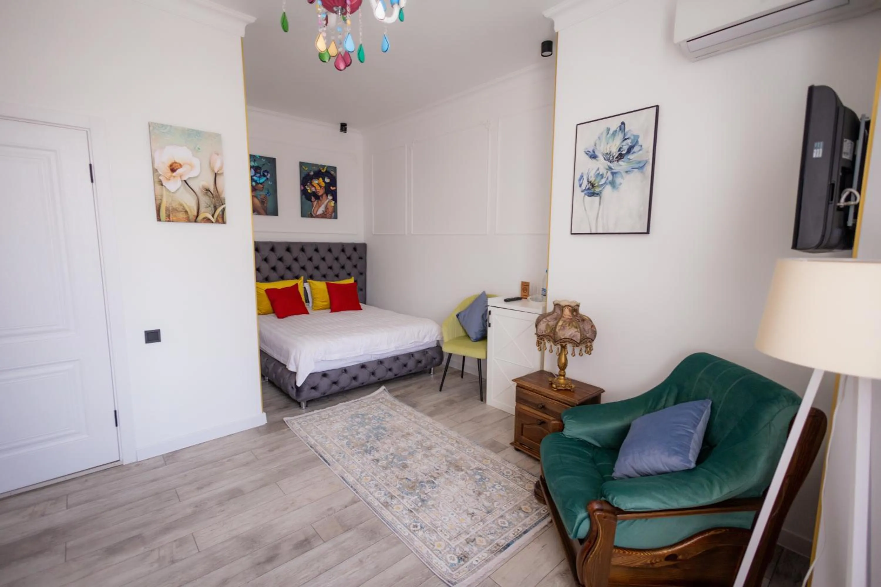 Bed in Metelitsa Hotel