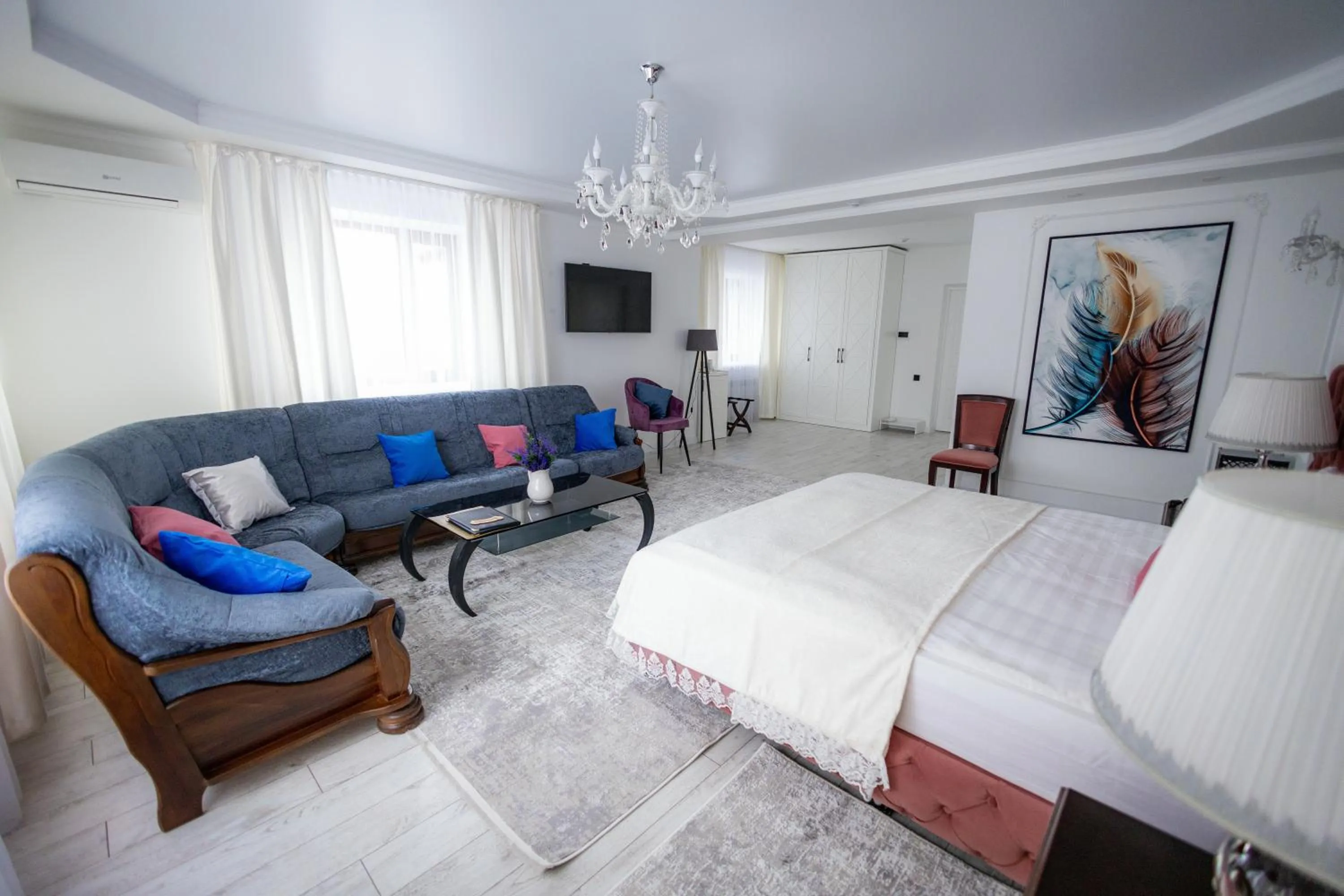 Bed in Metelitsa Hotel