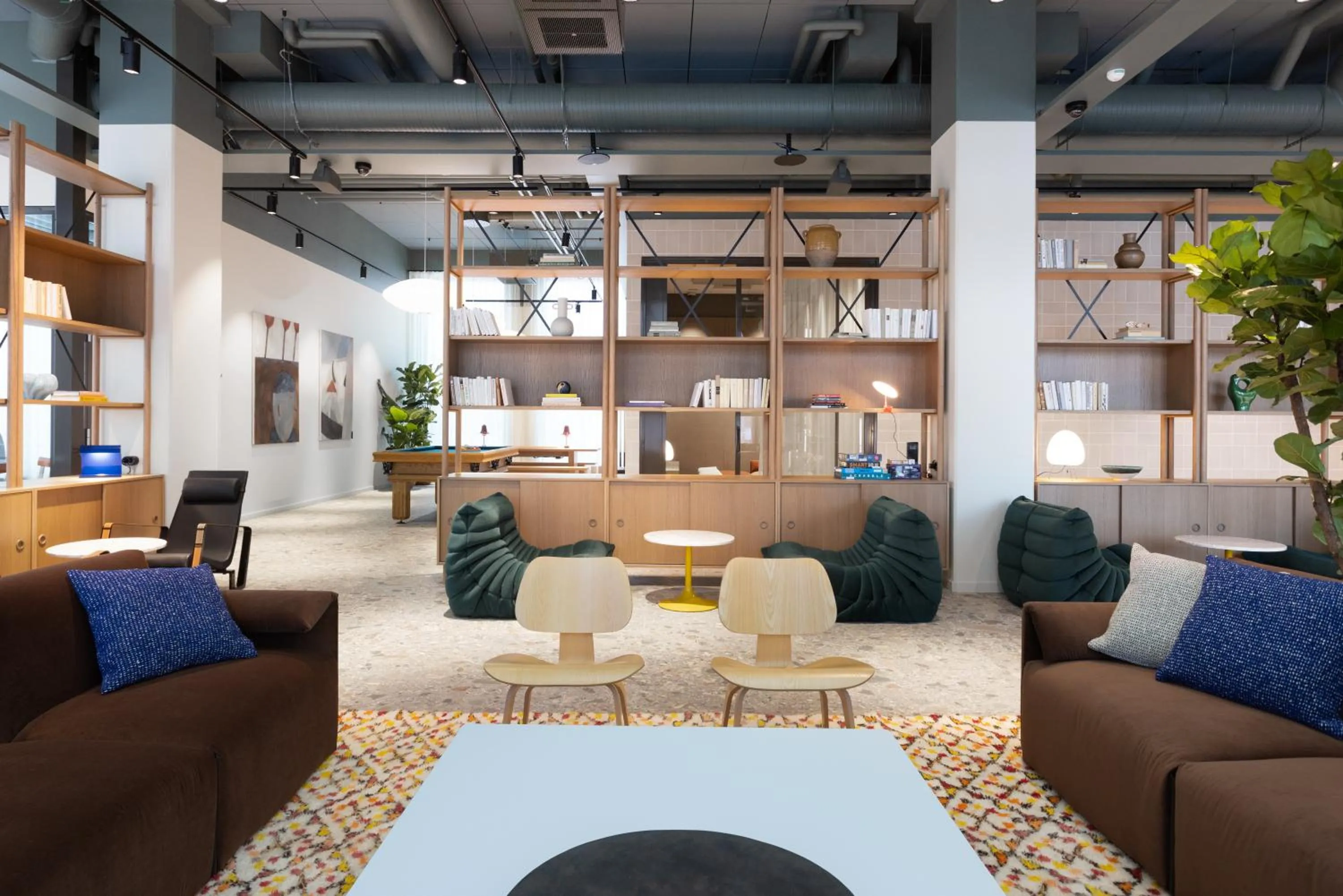 Communal lounge/ TV room in Noli Otaniemi