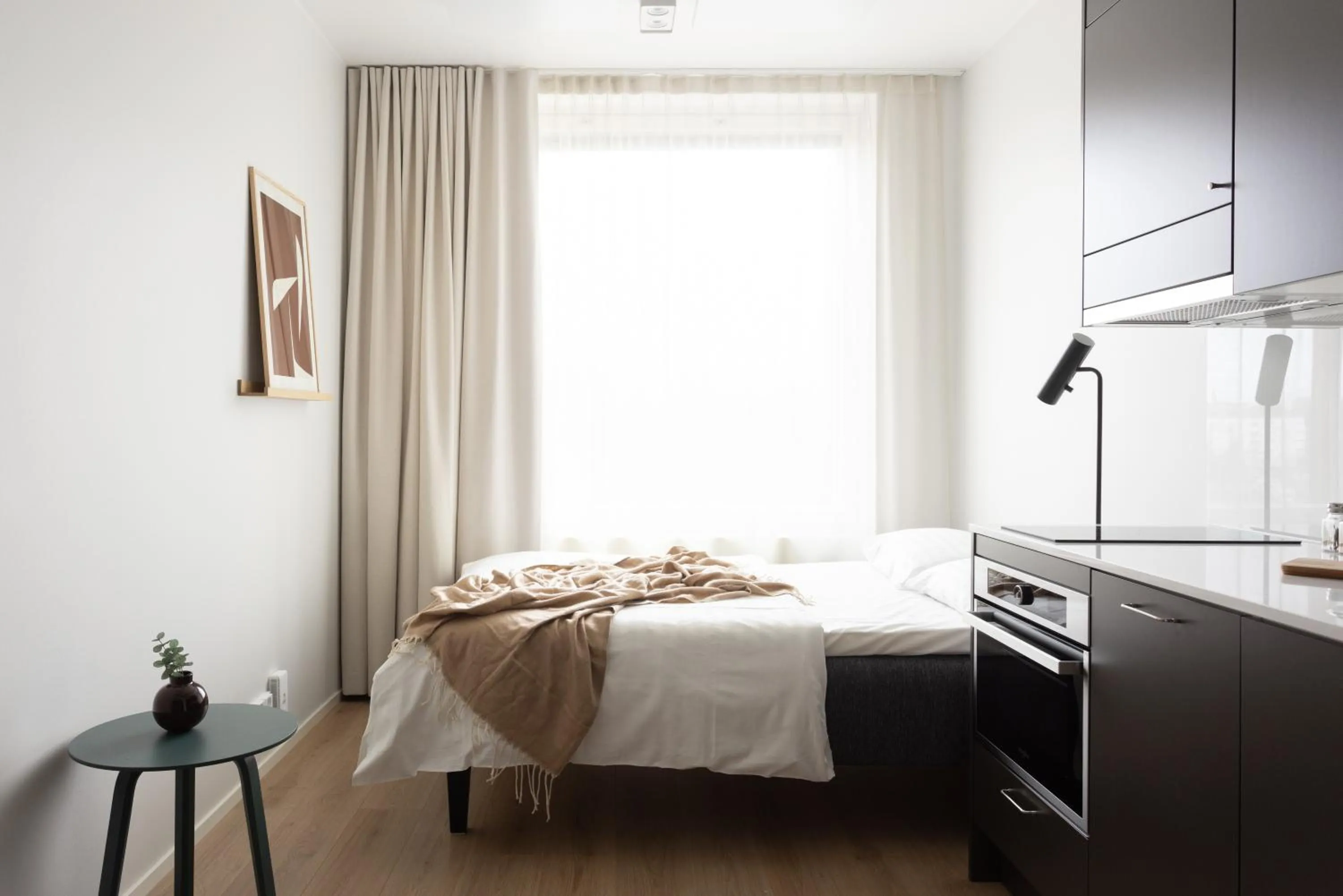 Photo of the whole room, Bed in Noli Otaniemi