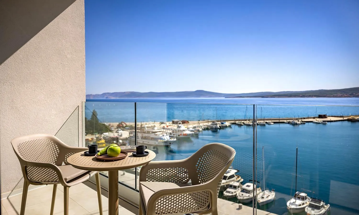 Day in Aminess Younique Narrivi Hotel