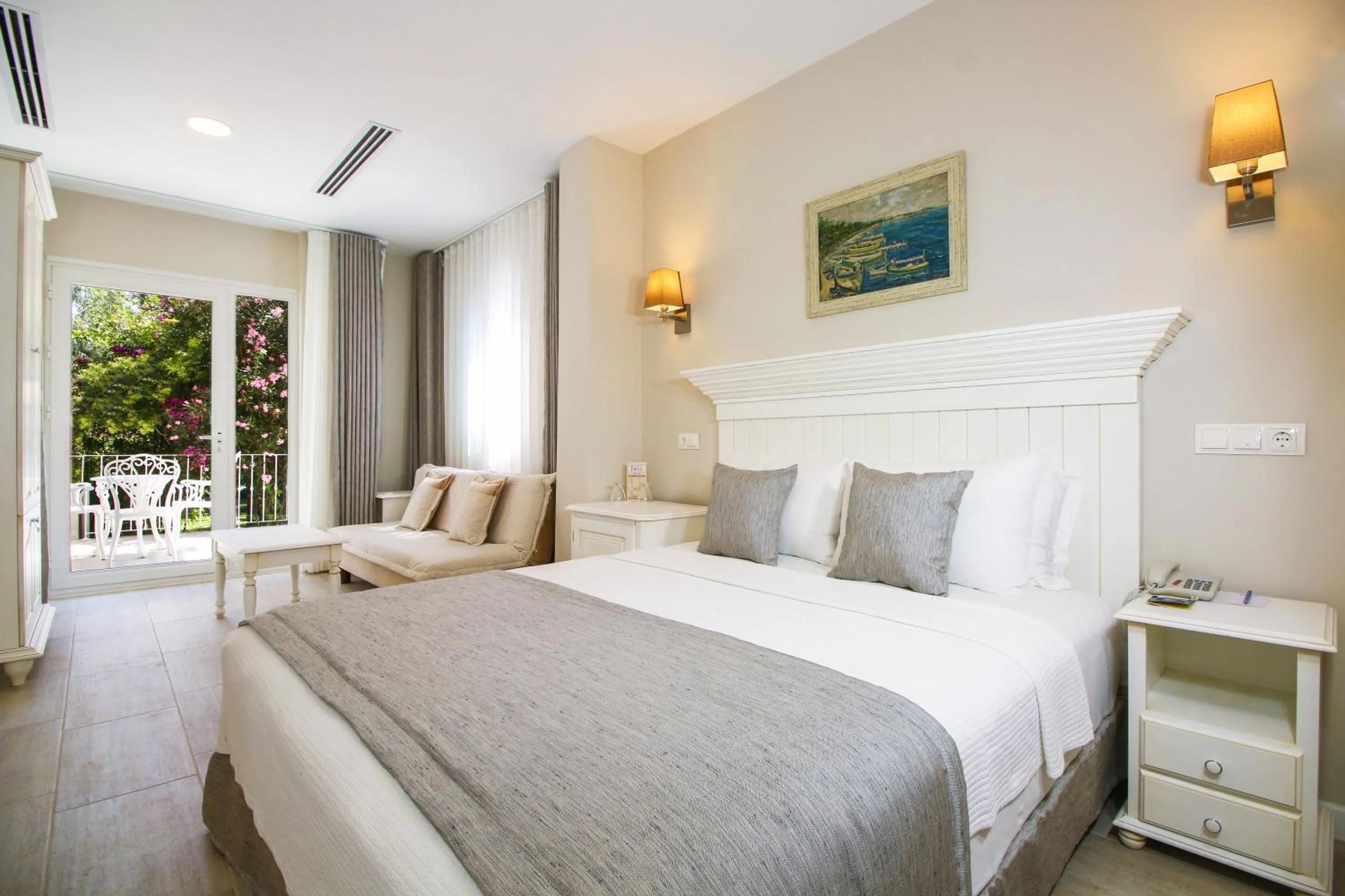 Bedroom, Bed in Joya Del Mar Hotel