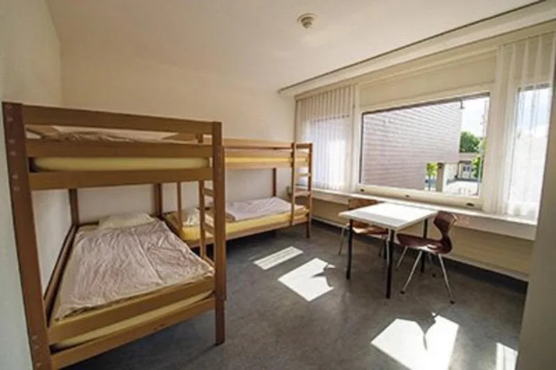 Bed in Jugendherberge Romanshorn