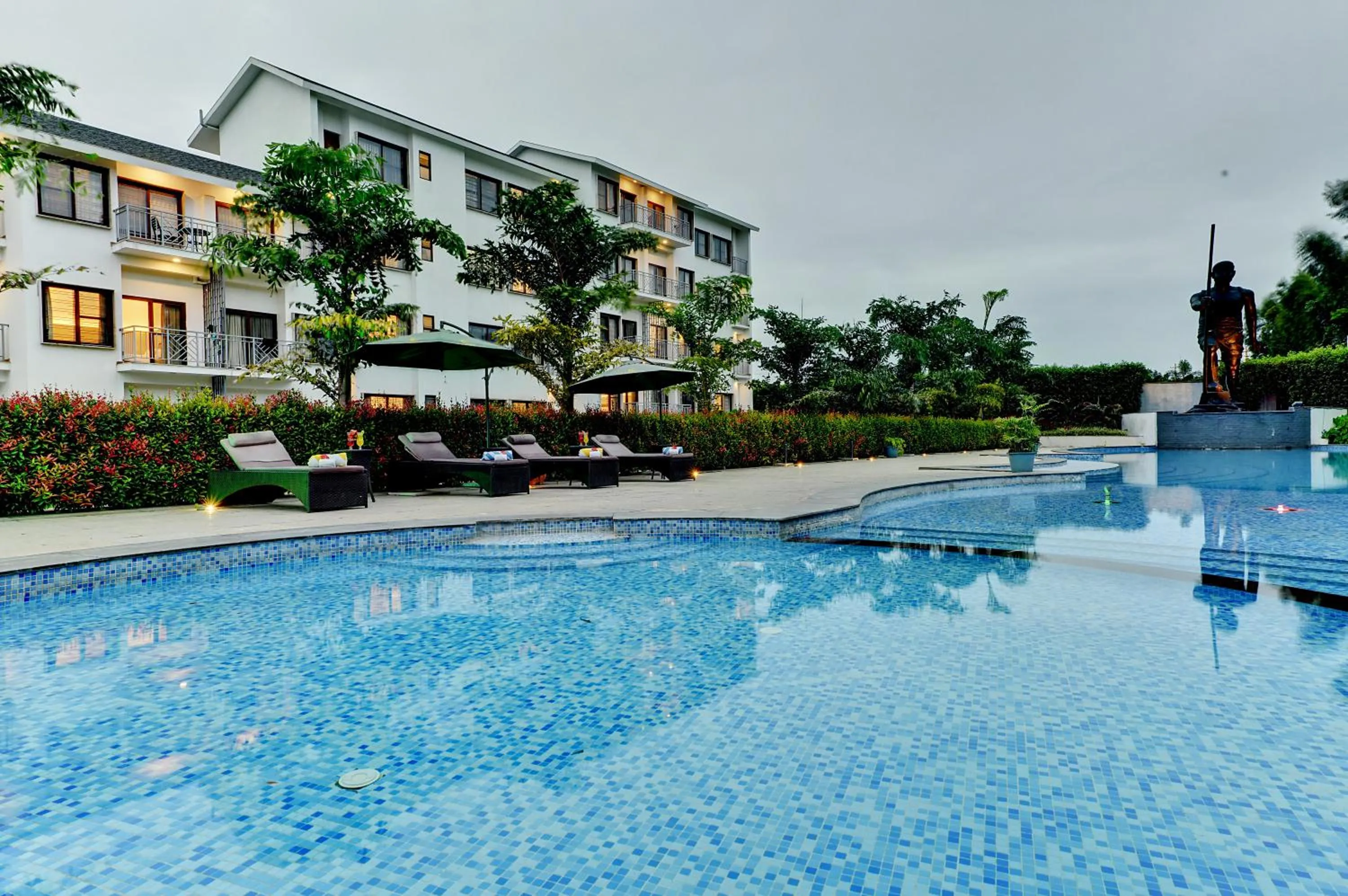Swimming pool in Sportico Resort Bangalore