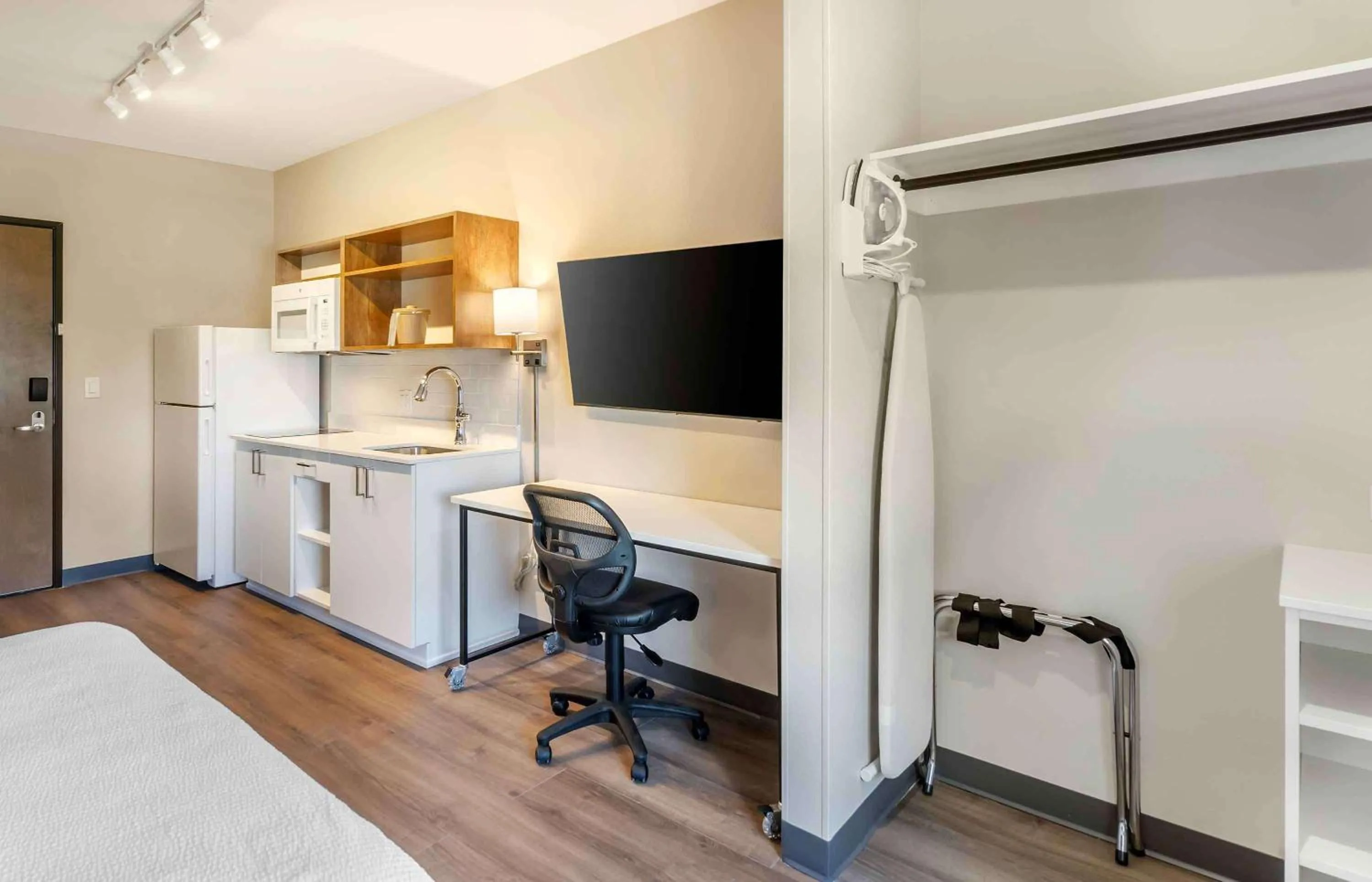 Bedroom, Bed in Extended Stay America Premier Suites - Fort Myers - Airport