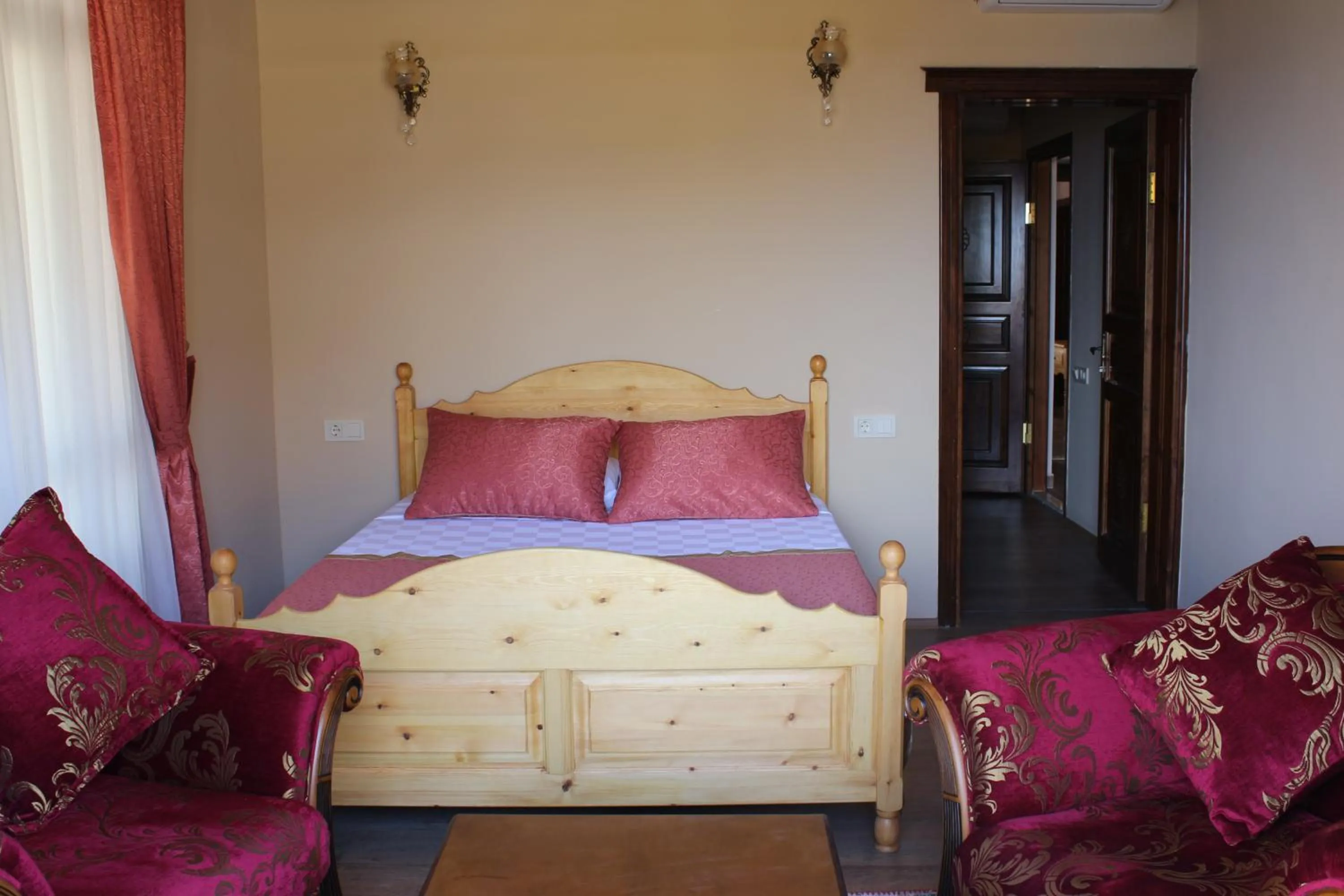 Bedroom, Bed in Antalya Inn Hotel