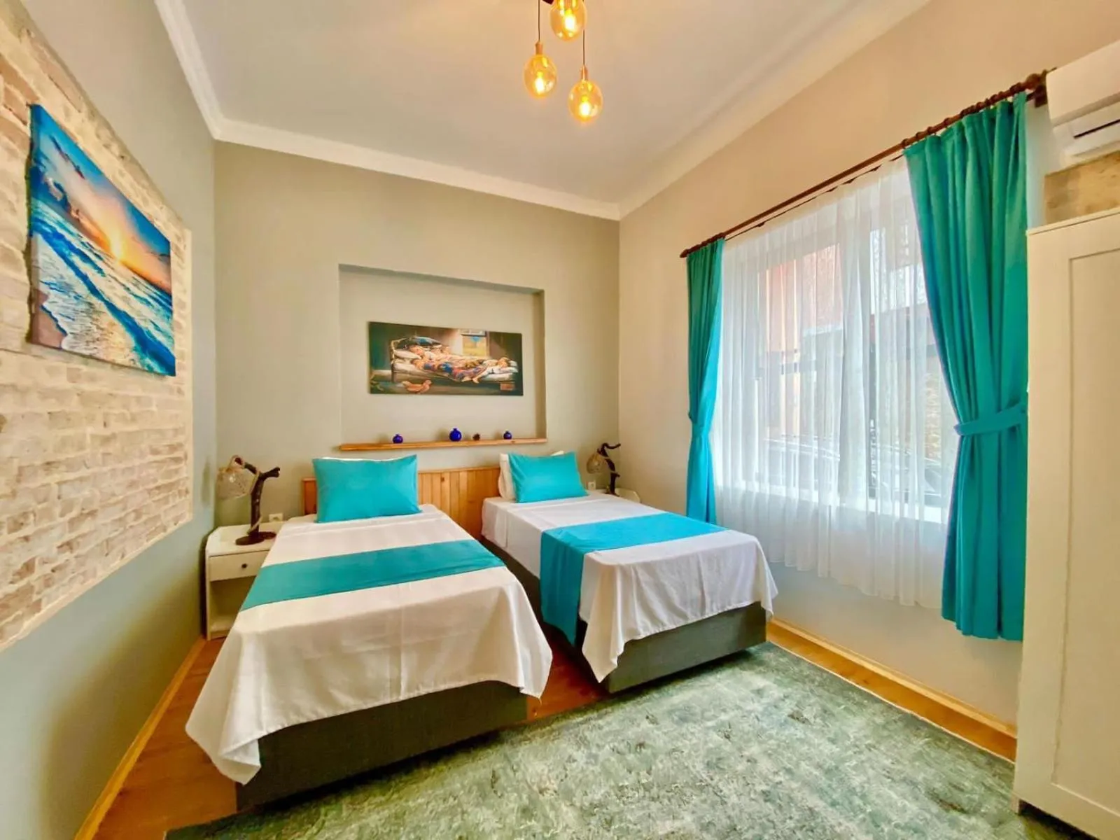 TV and multimedia, Bed in Antalya Inn Hotel