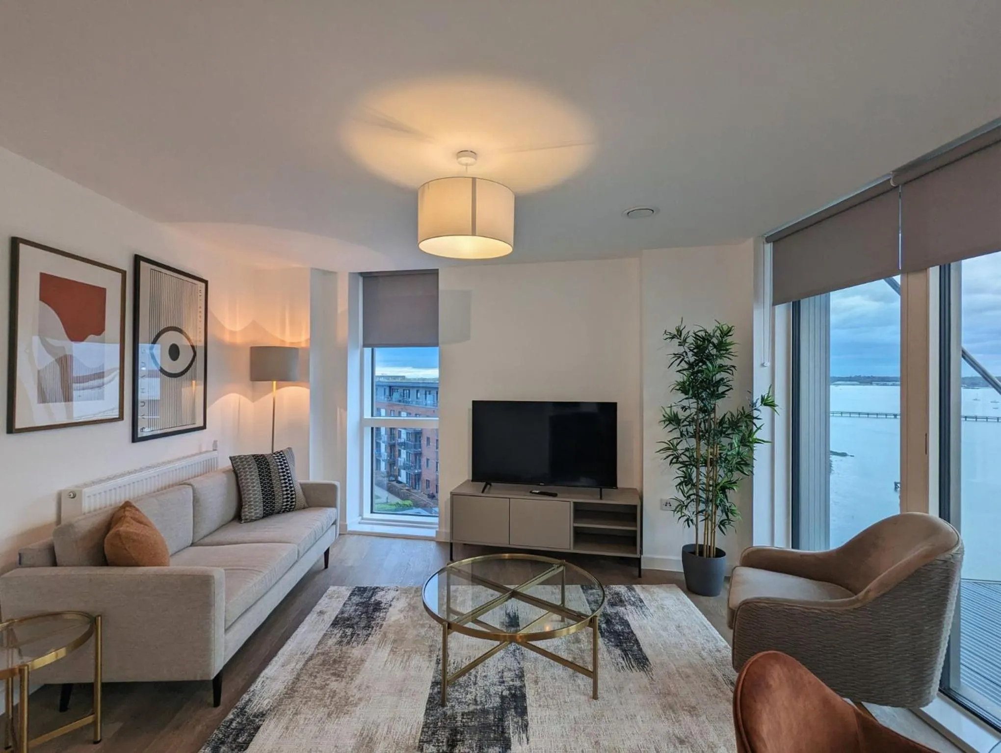 TV and multimedia in Charles Hope Southampton Waterside