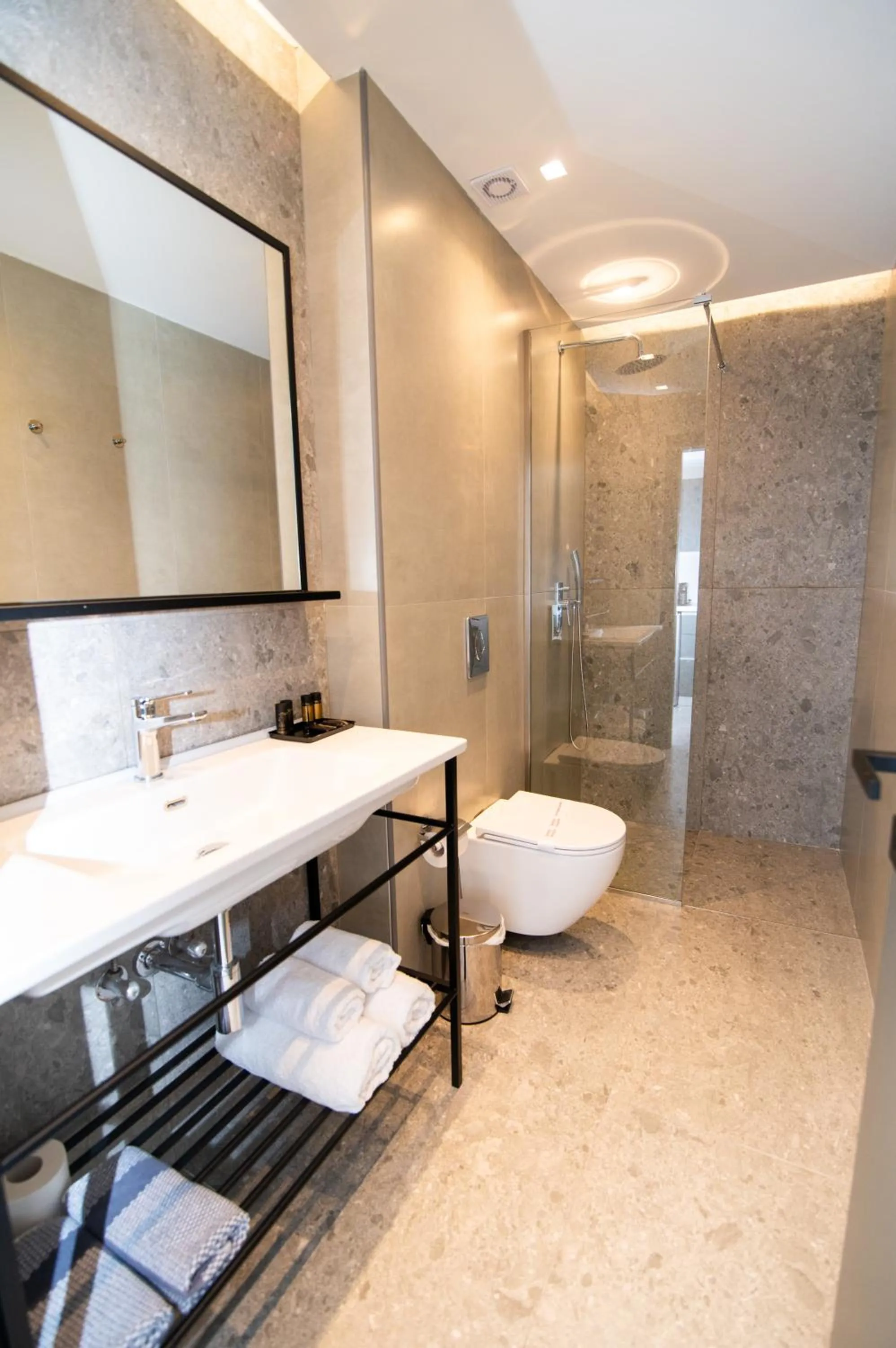 Shower in Jasmine Hotel Apartments