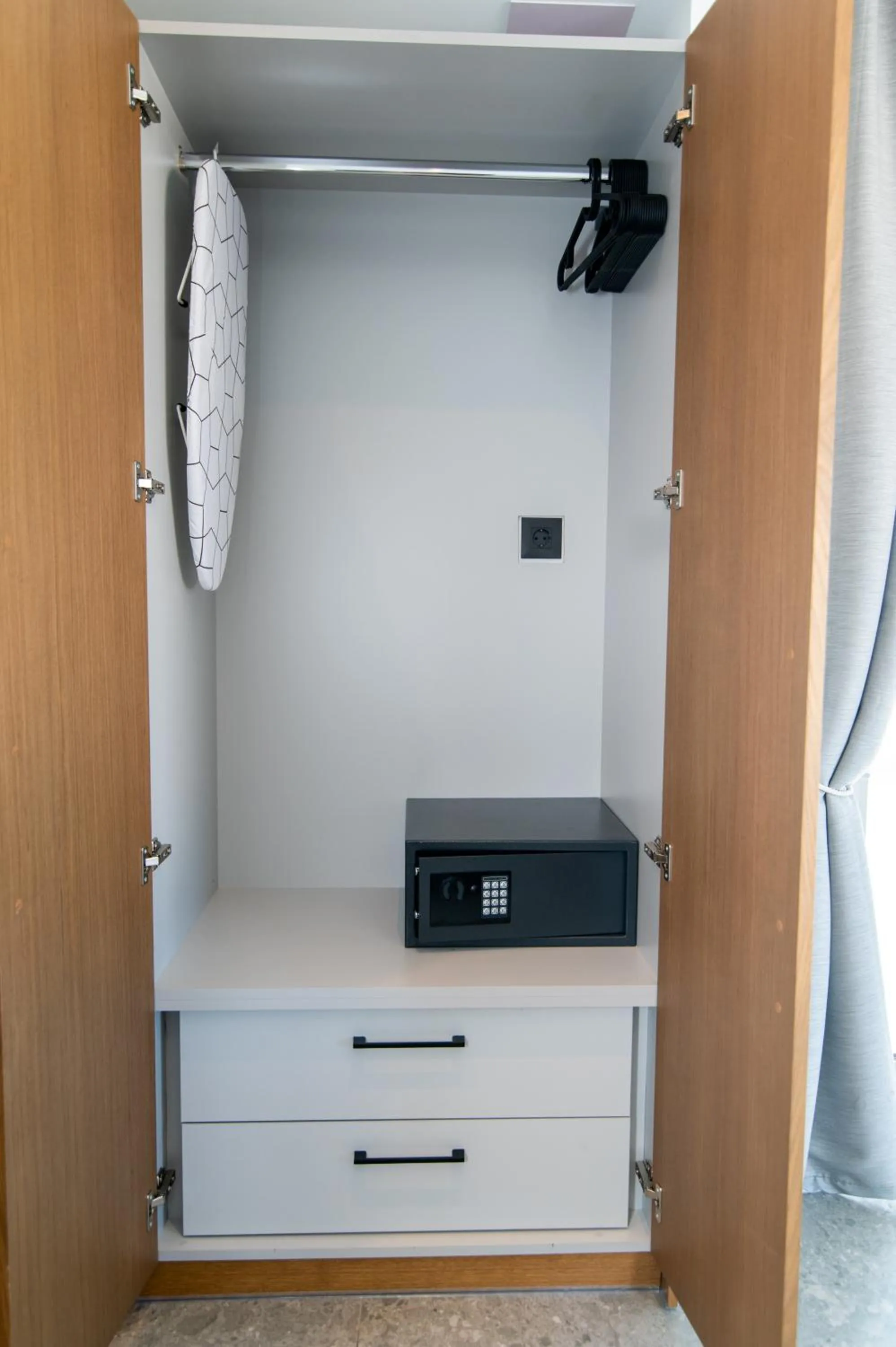 safe in Jasmine Hotel Apartments