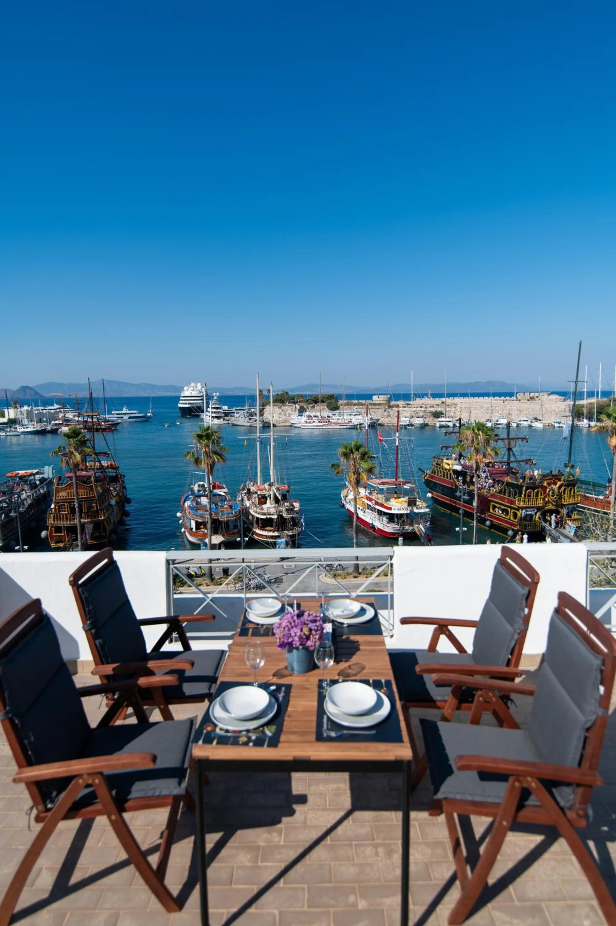 Day in Jasmine Hotel Apartments