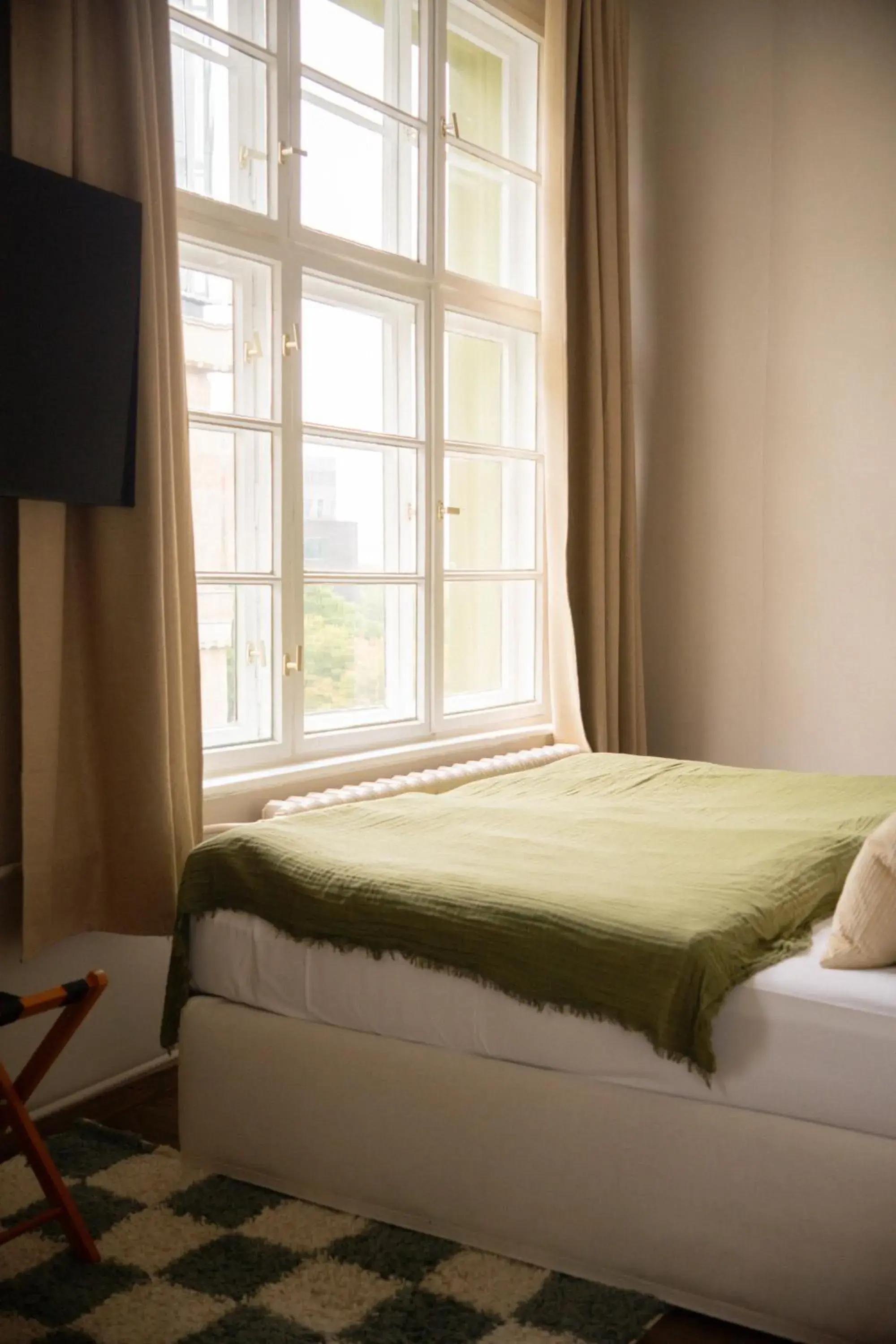 Bedroom, Bed in The Charming by Curt Suites Bedroom, Bed in The Charming by Curt Suites