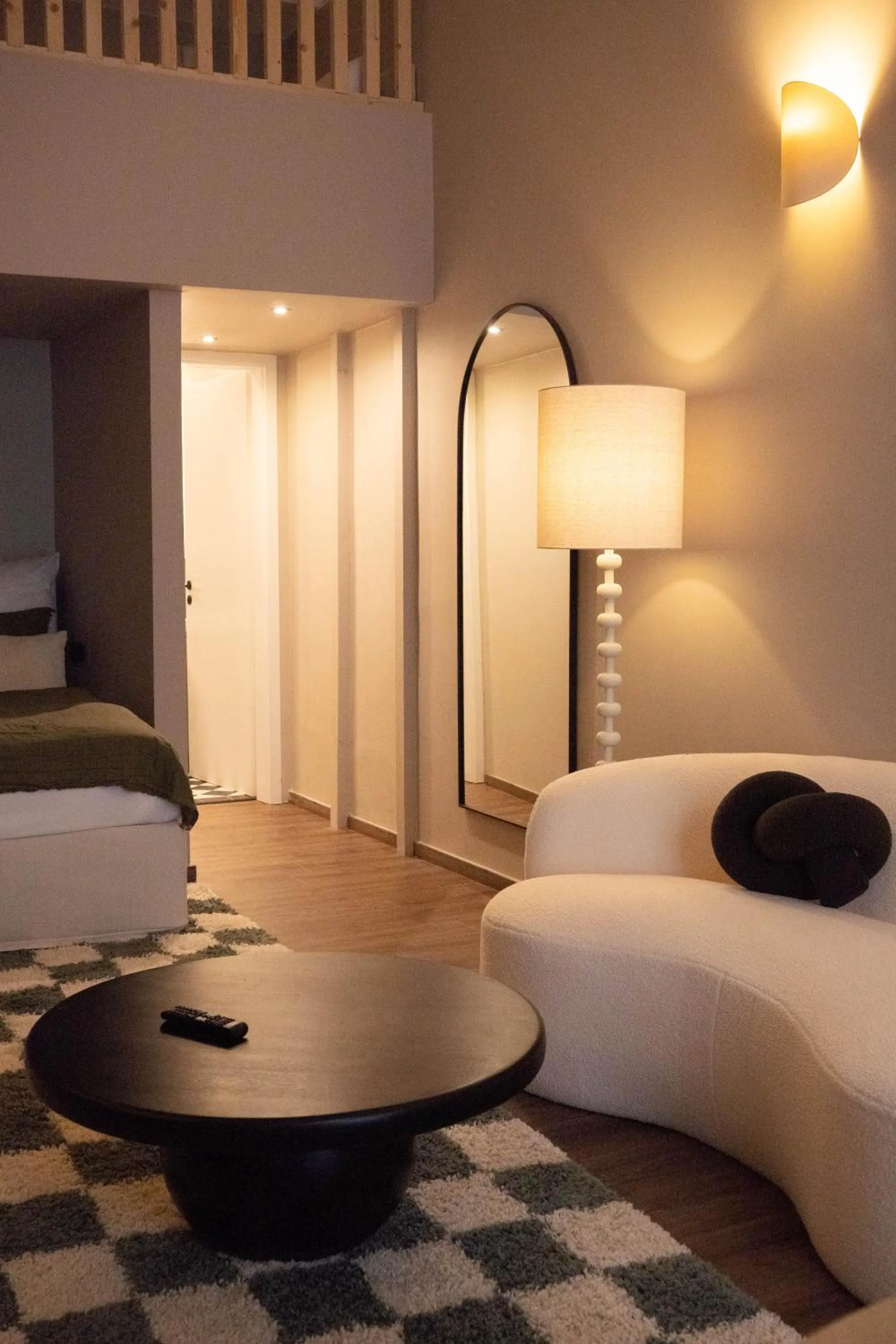 Photo of the whole room, Bed in The Charming by Curt Suites