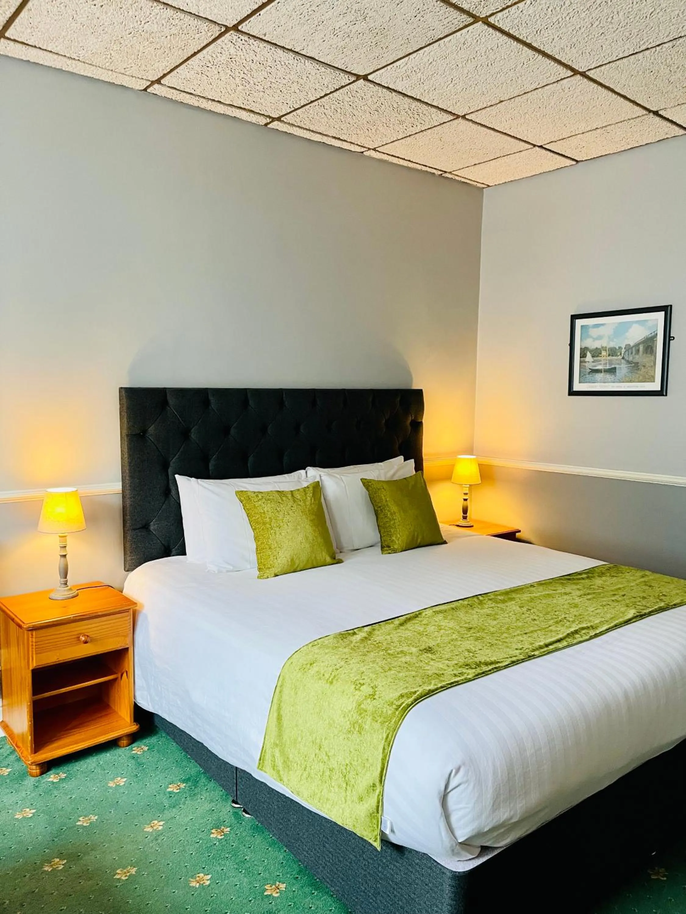 Bed in Palm Court B&B