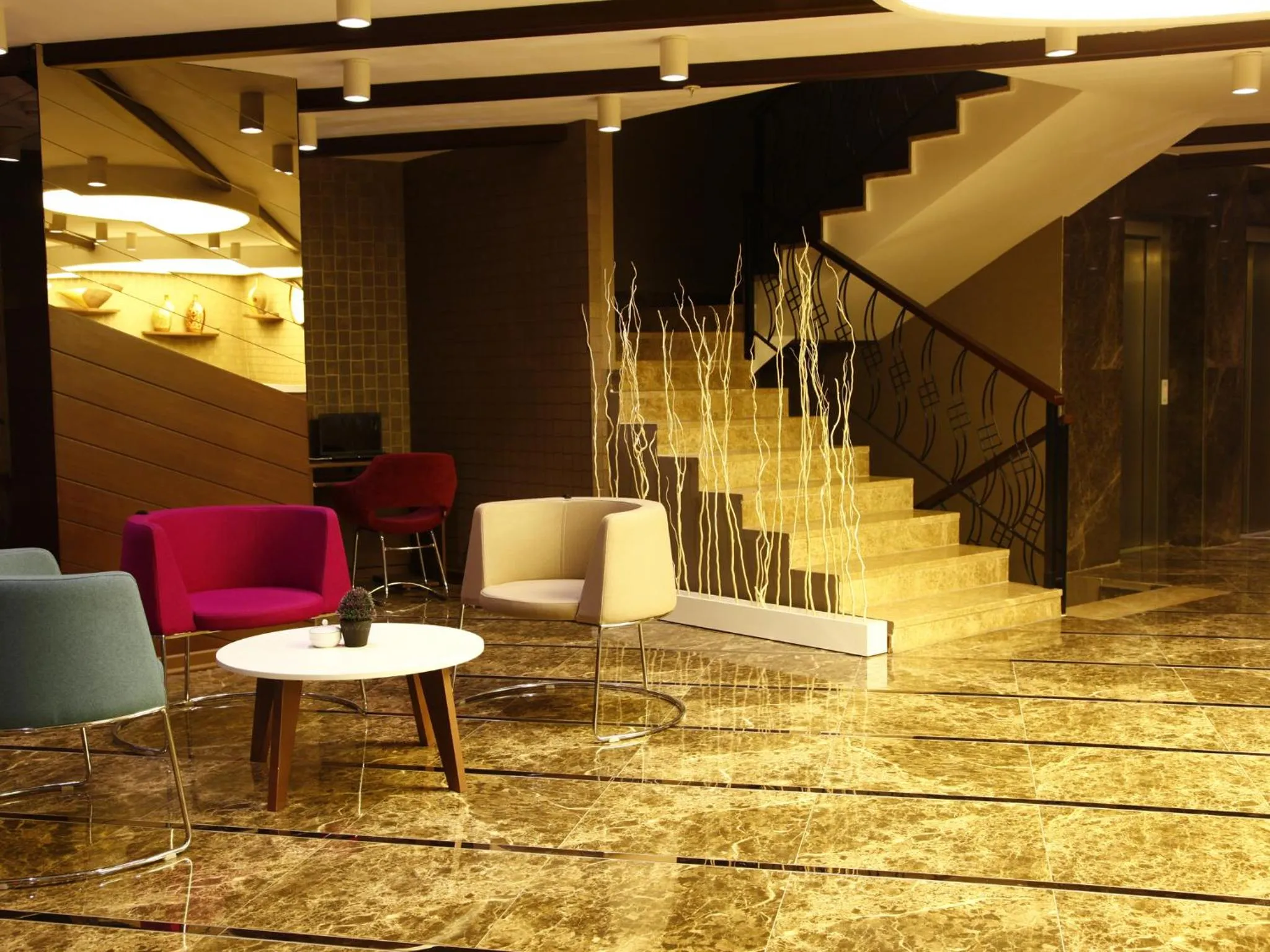 Lobby or reception in Feyzan Hotel