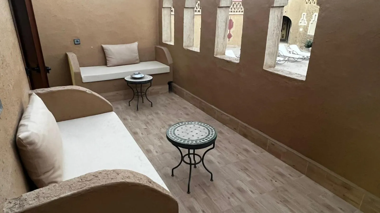 Bed in Hotel Cafe Du Sud