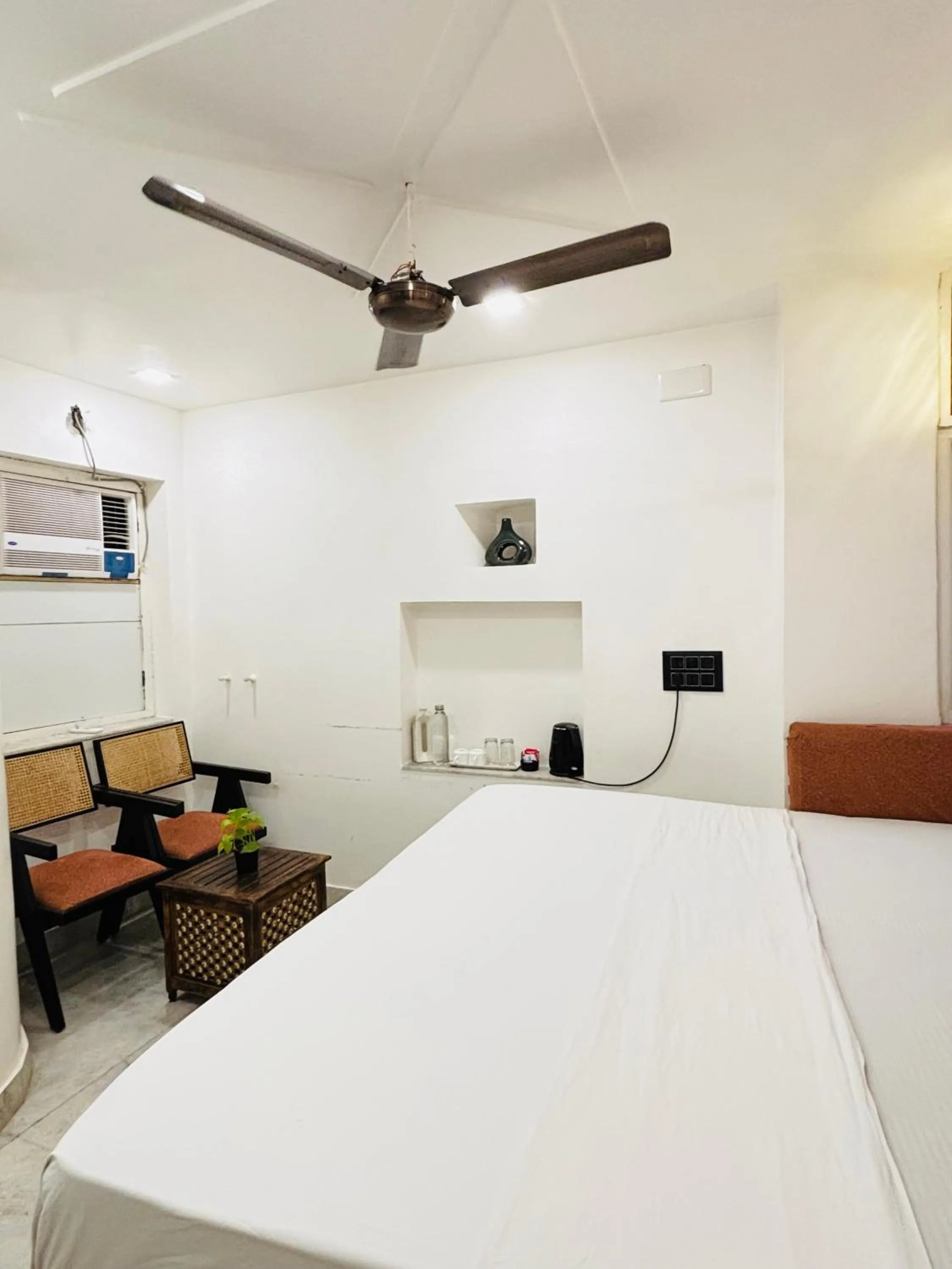 Bedroom, Bed in 3 Raahi Udaipur