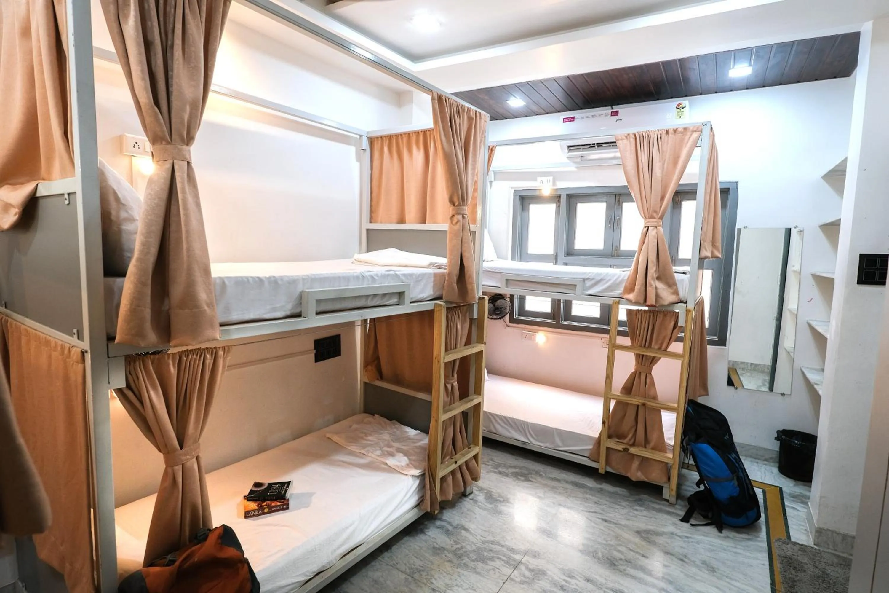 Bed in 3 Raahi Udaipur