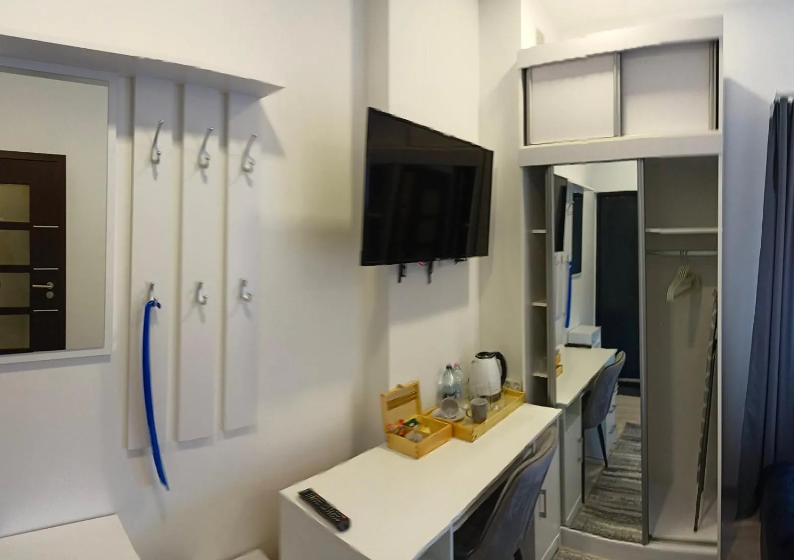 Comfort Stay, EV, Parking