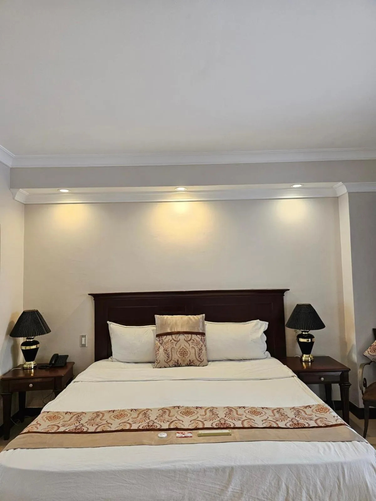 Bed in Valentino's Hotel