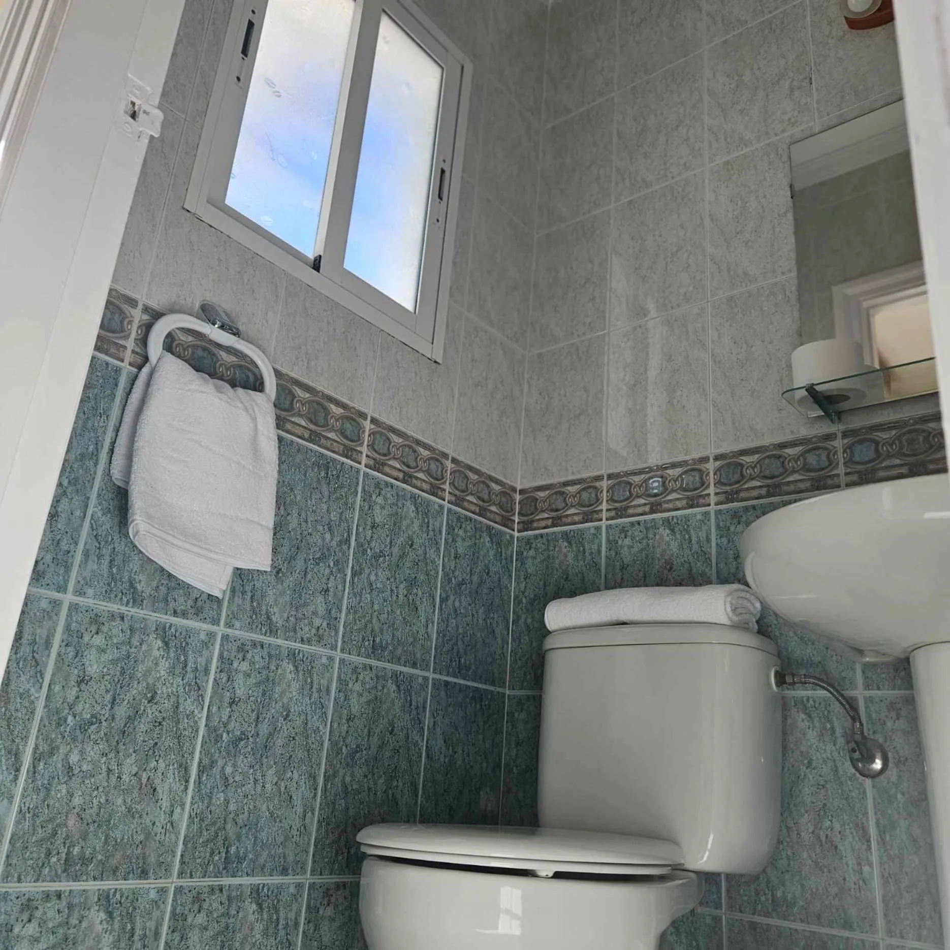 Shower in Marazul By Fitzgeralds