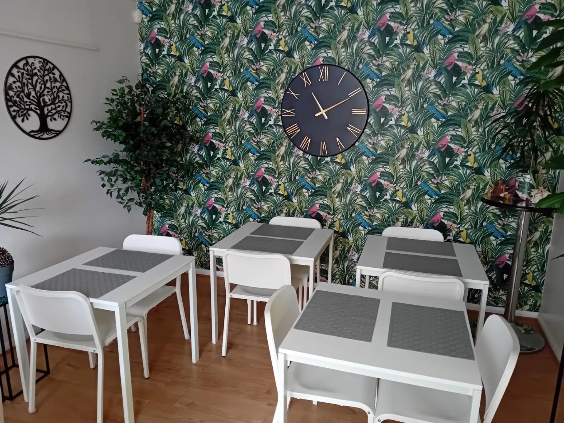 Dining area in Number twenty five