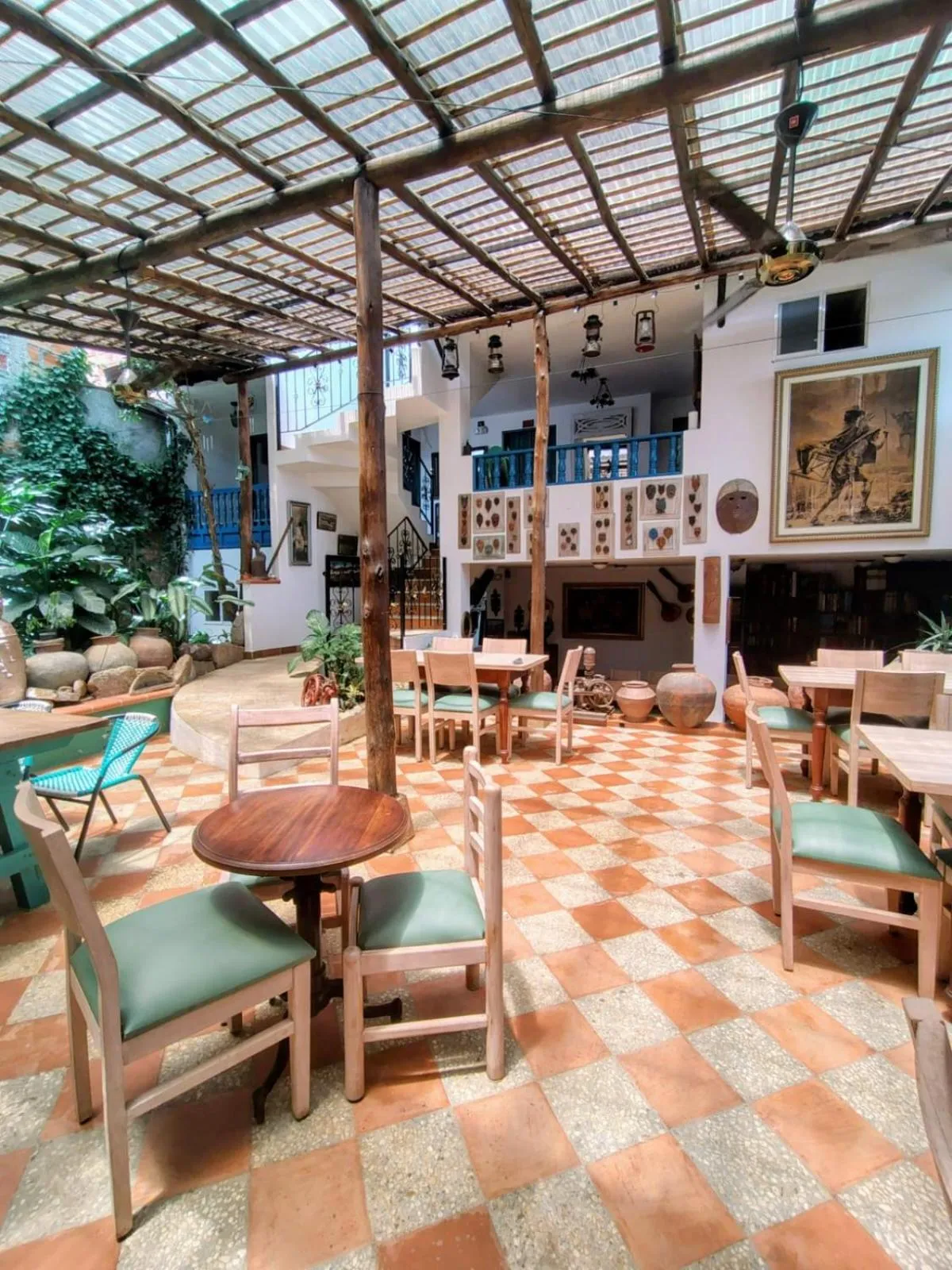Patio in Casa Silva - Hotel Cafe