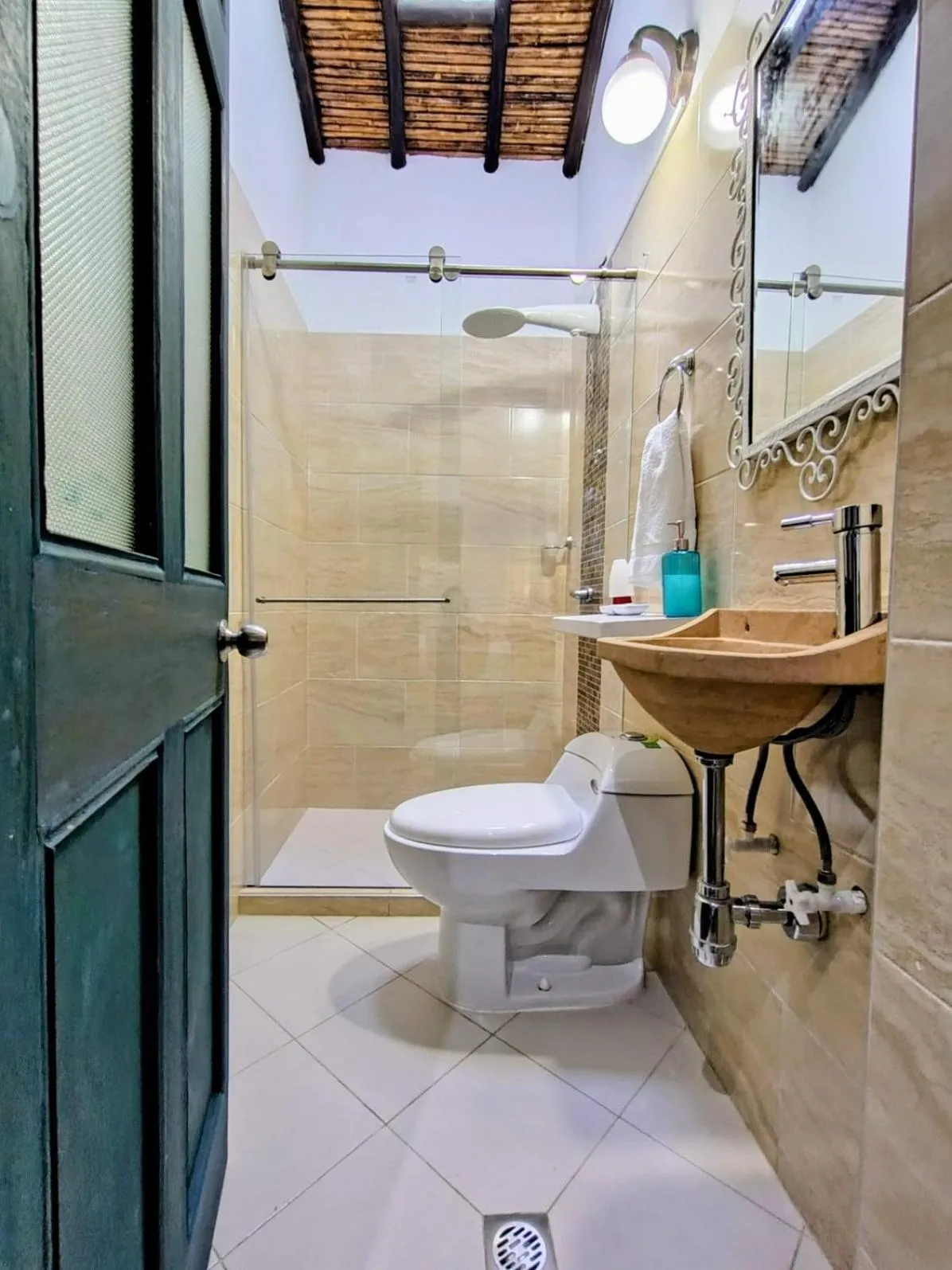 Bathroom in Casa Silva - Hotel Cafe